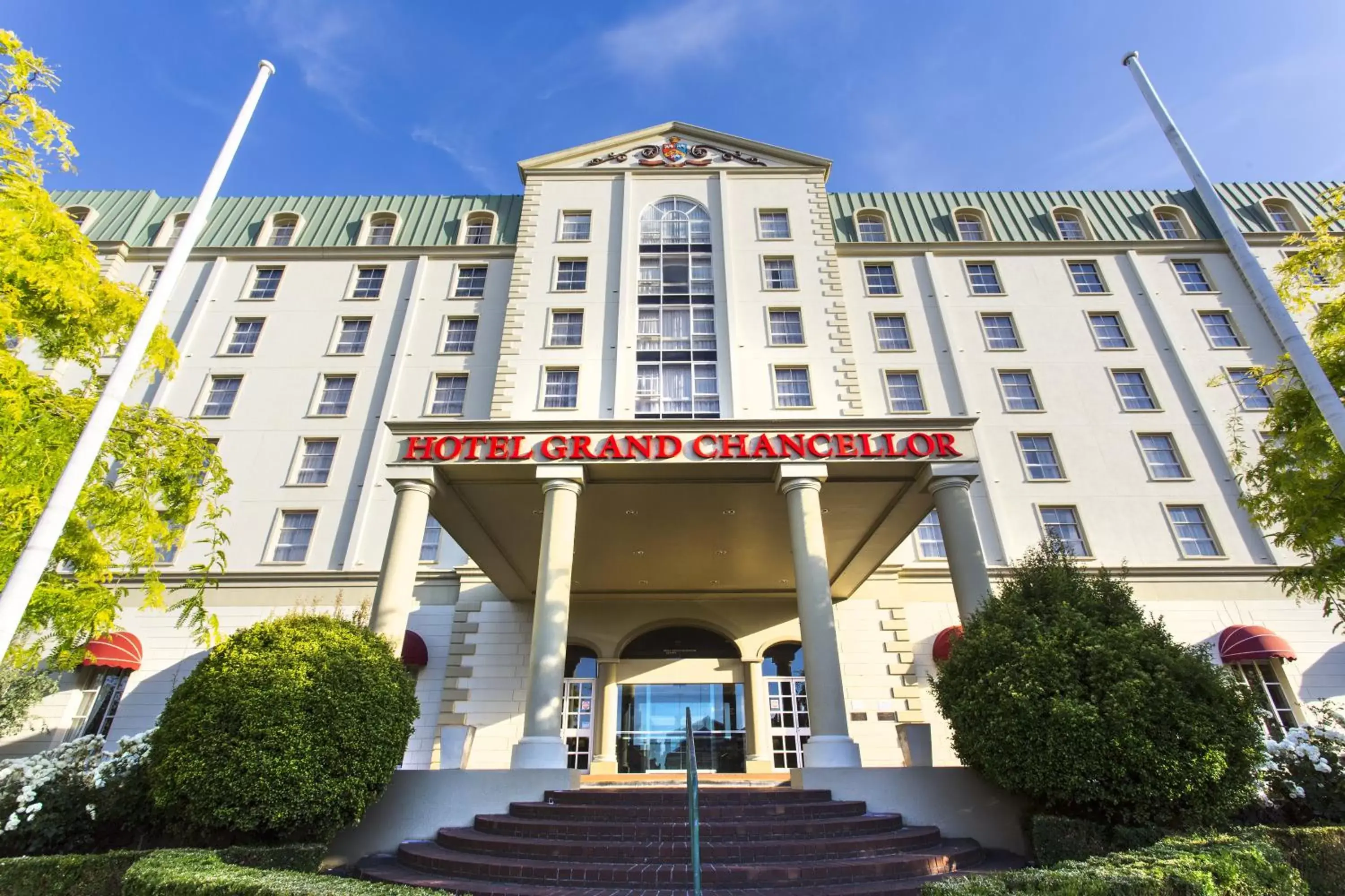 Nearby landmark, Property Building in Hotel Grand Chancellor Launceston