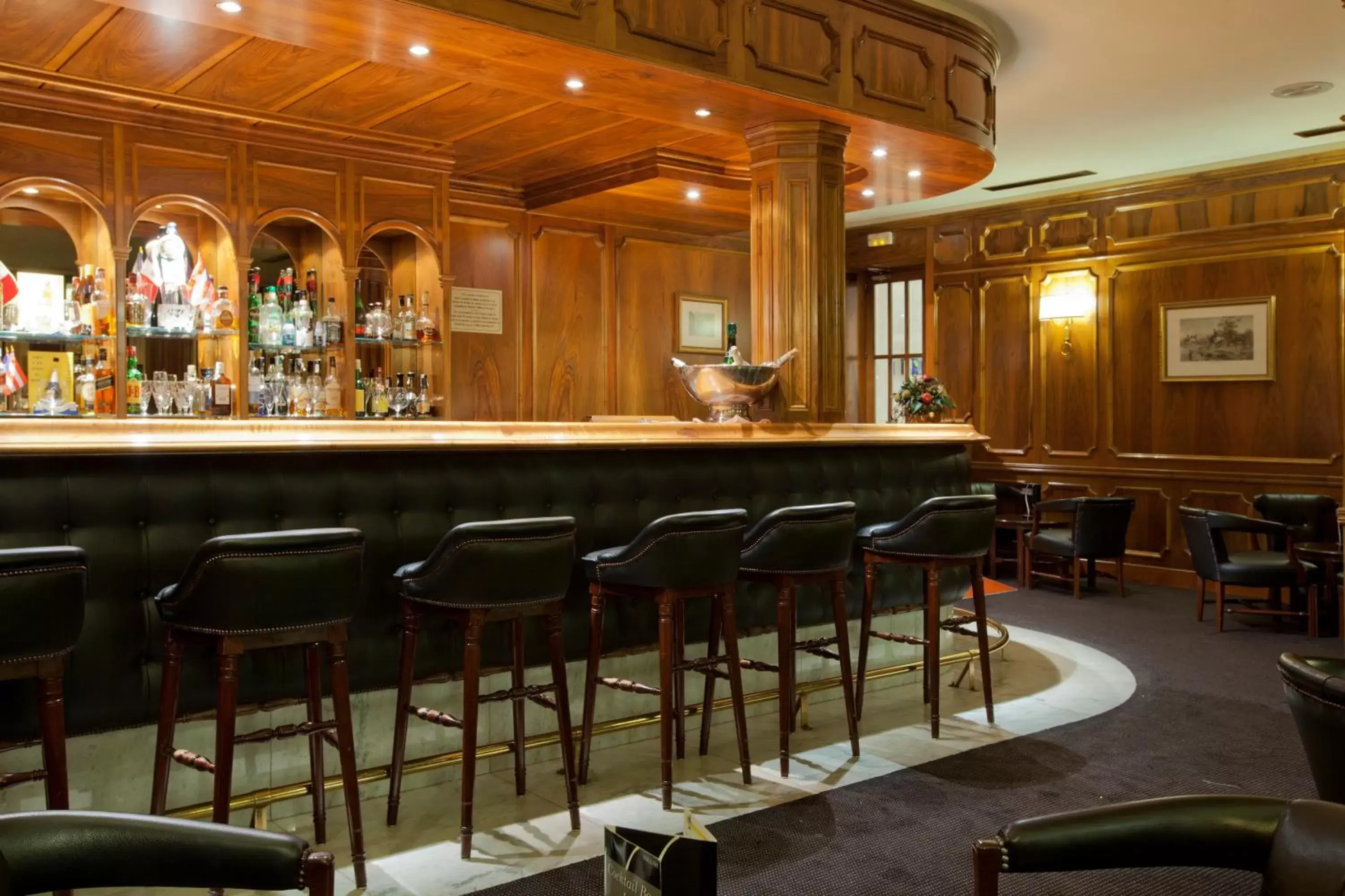 Lounge or bar in Hotel Liabeny Lounge or bar in Hotel Liabeny