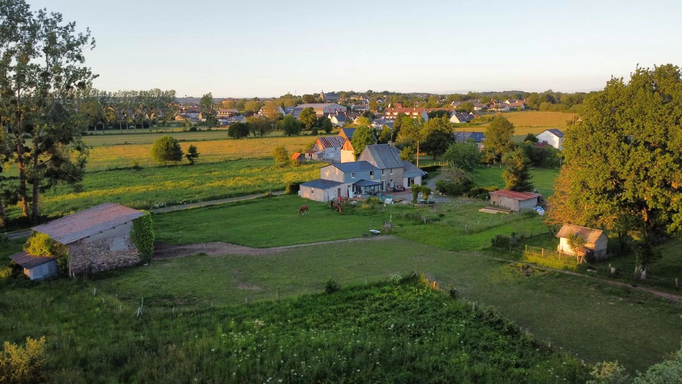 Natural landscape in L'Autre Rivière - Chambres d'hôtes