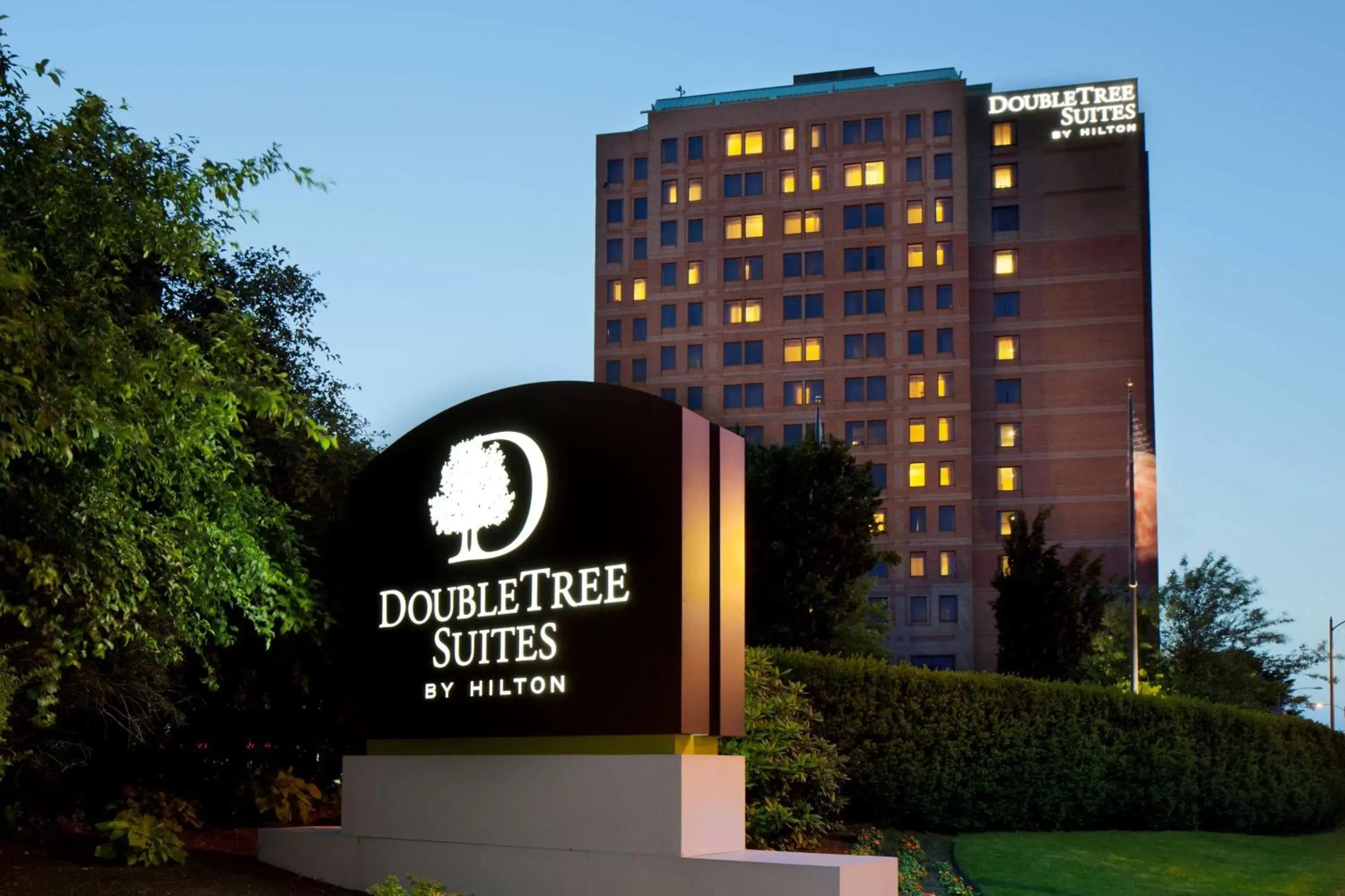 Property Building in DoubleTree Suites by Hilton Hotel Boston - Cambridge