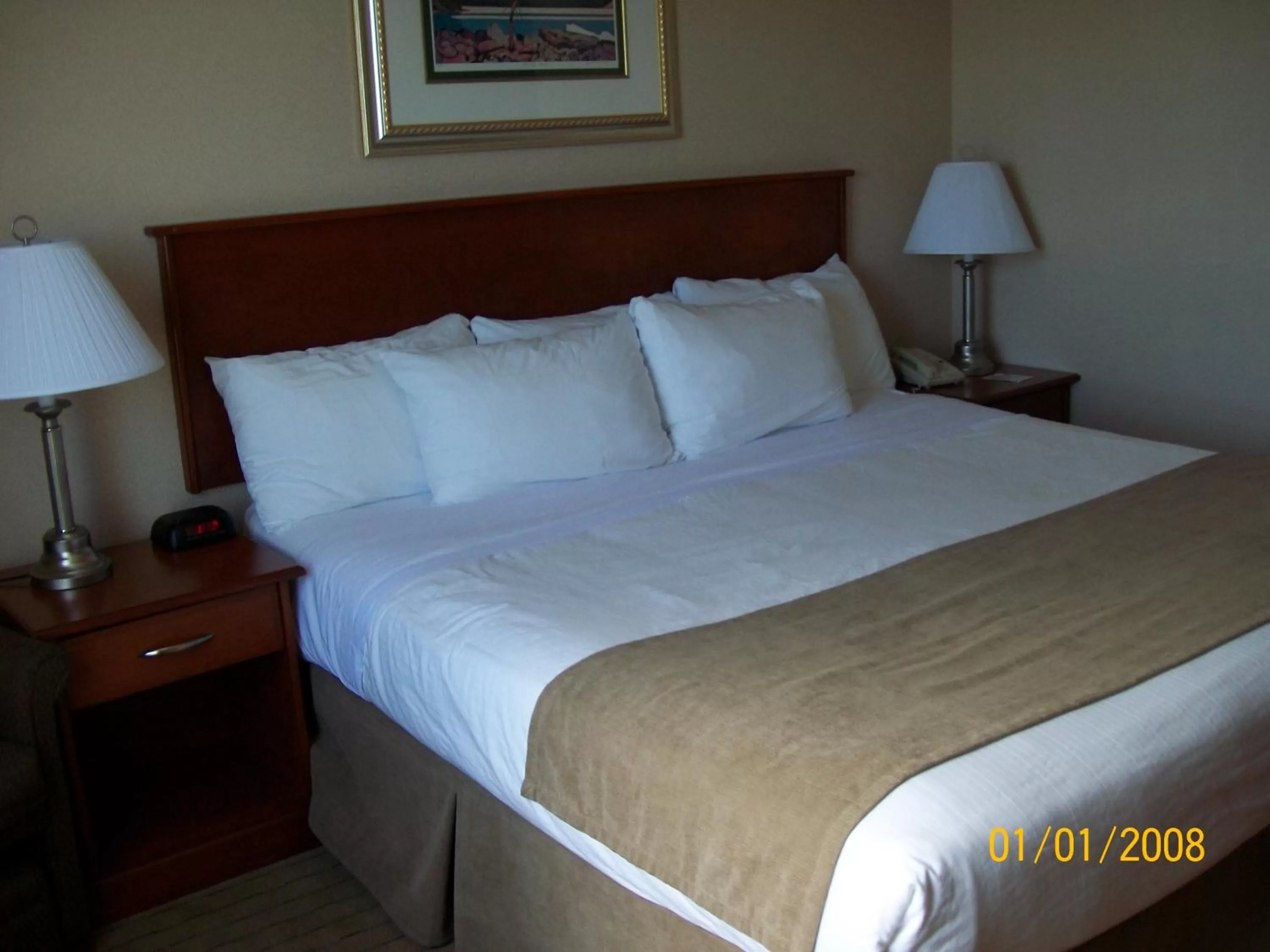 Bed in Days Inn by Wyndham Moose Jaw