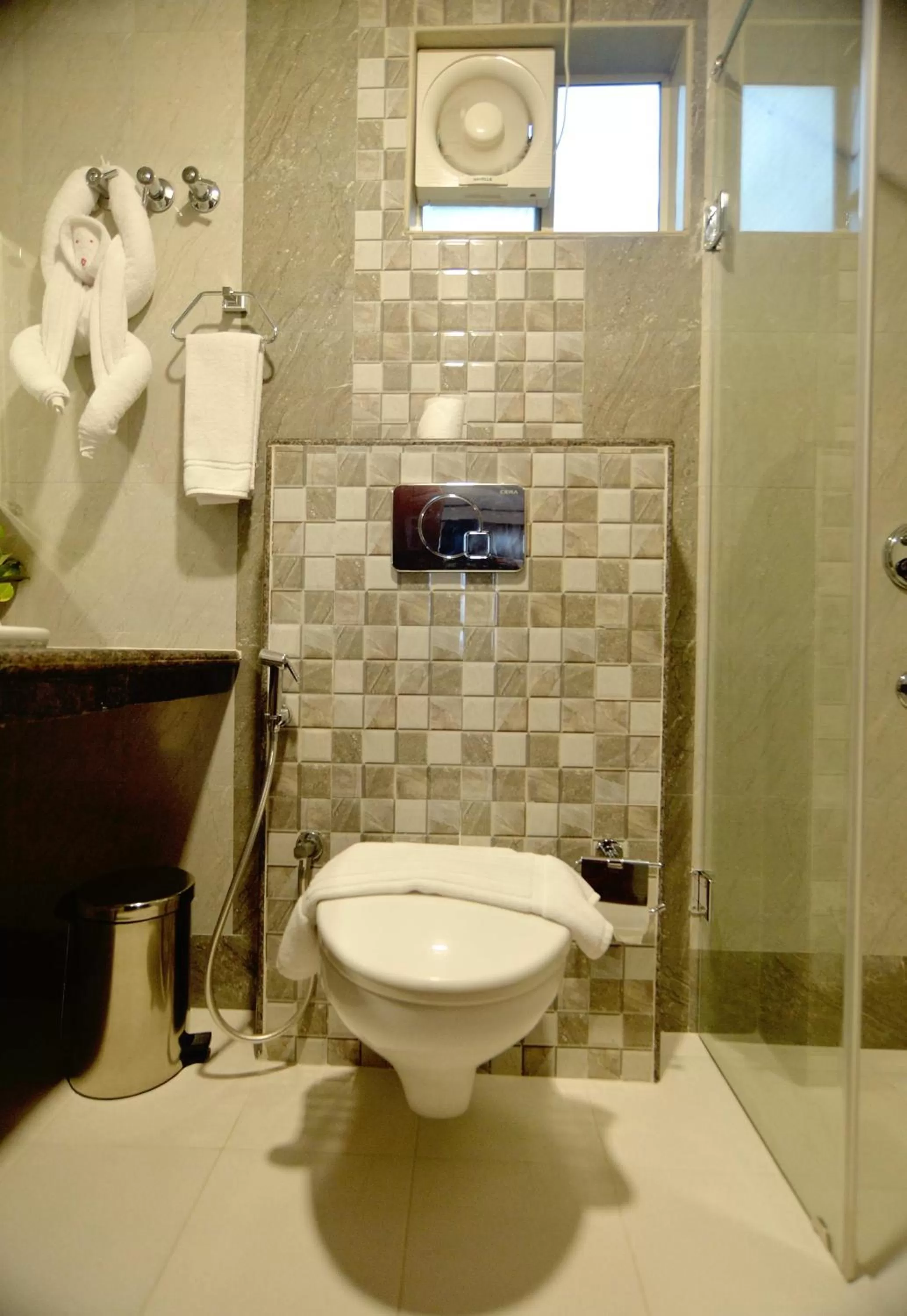 Bathroom in B'Canti Boutique Beach Resort