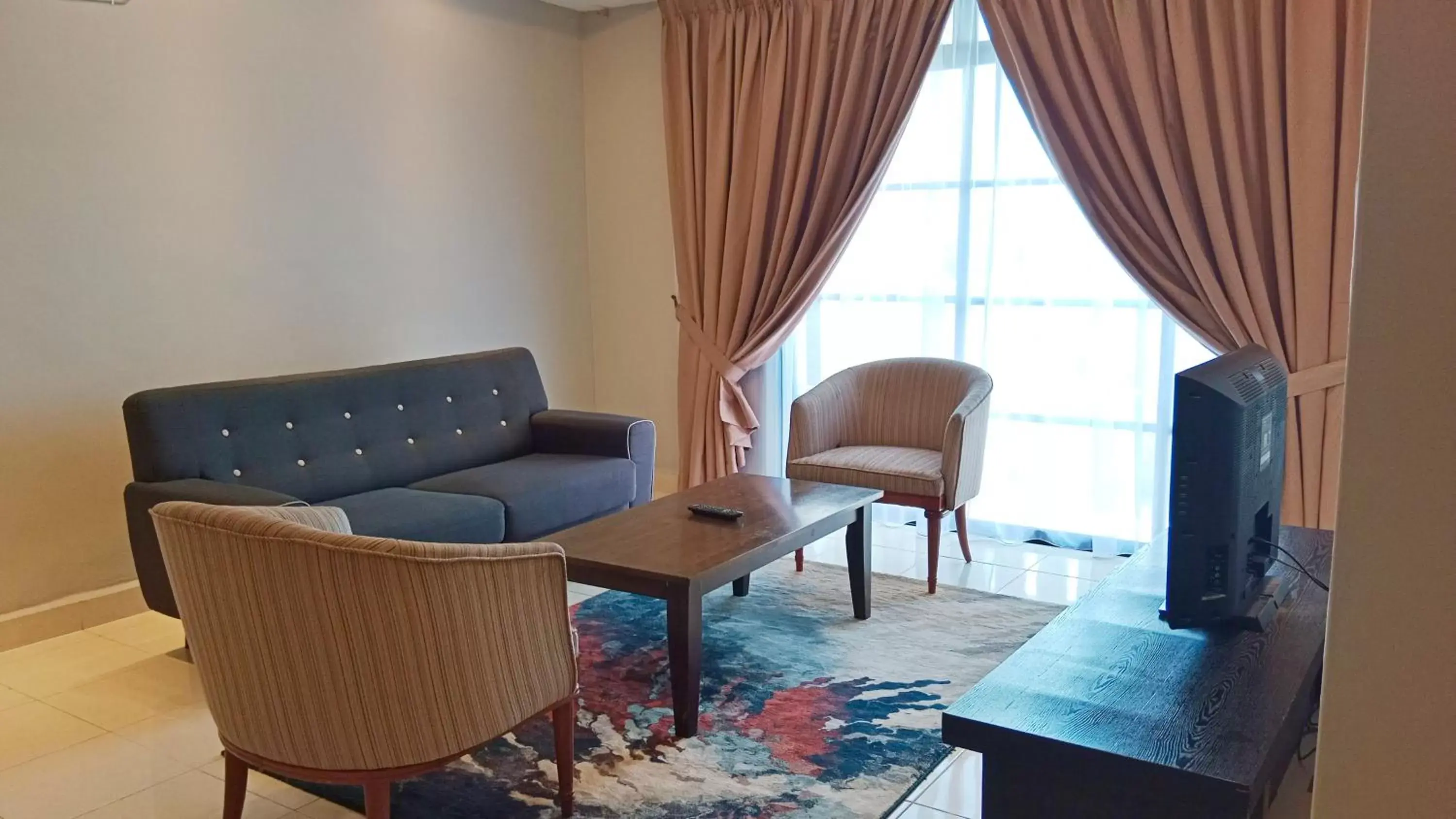 Seating Area in Sumai Hotel Apartment