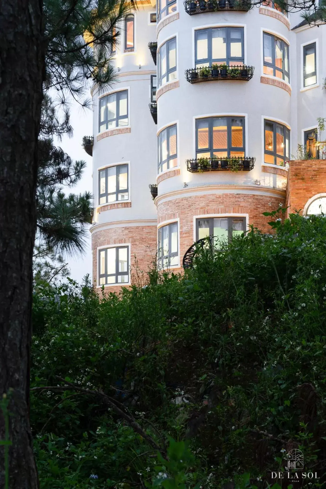 Property building in De La Sol Villa Dalat Property building in De La Sol Villa Dalat