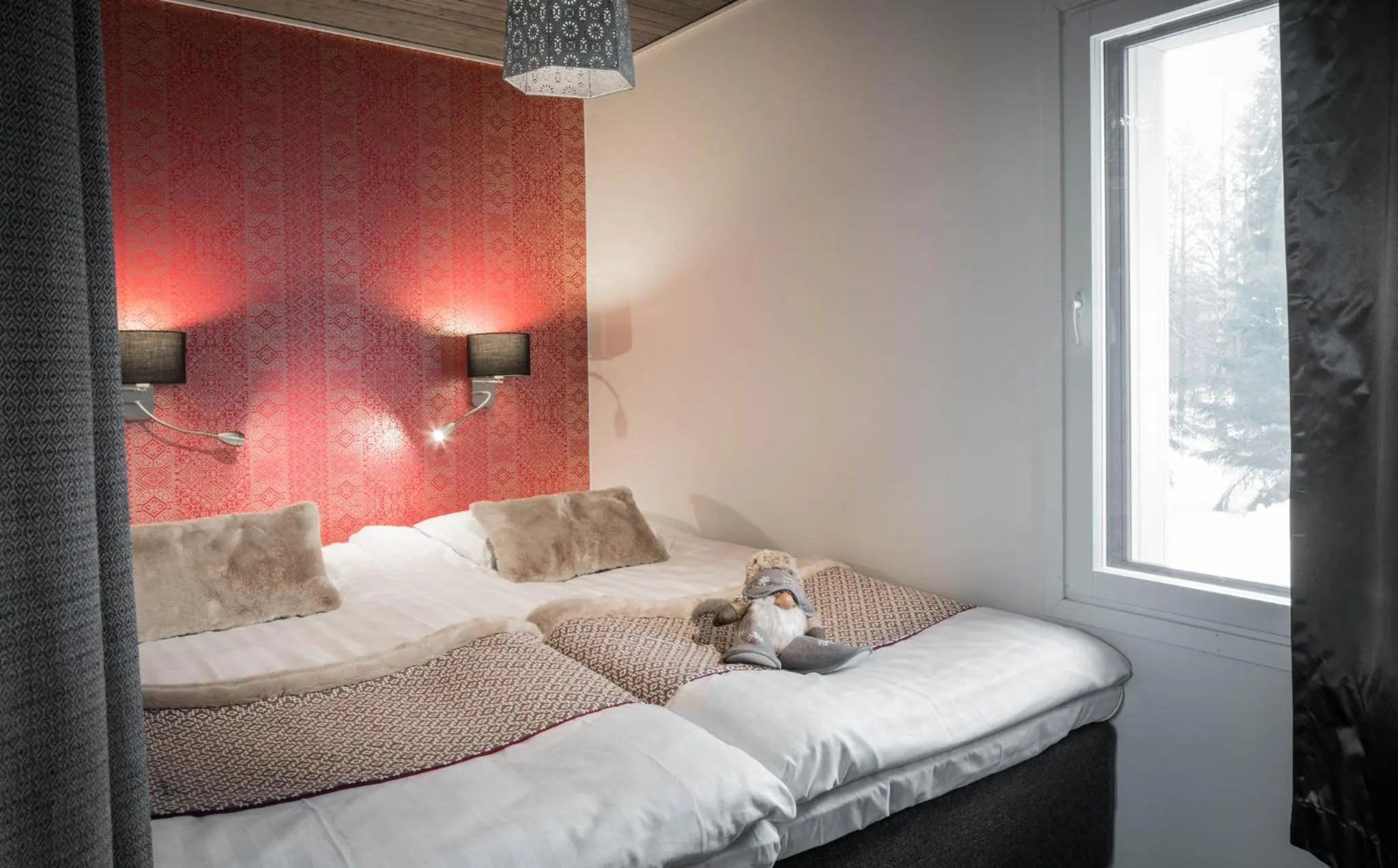 Photo of the whole room, Bed in Santa's Igloos Arctic Circle