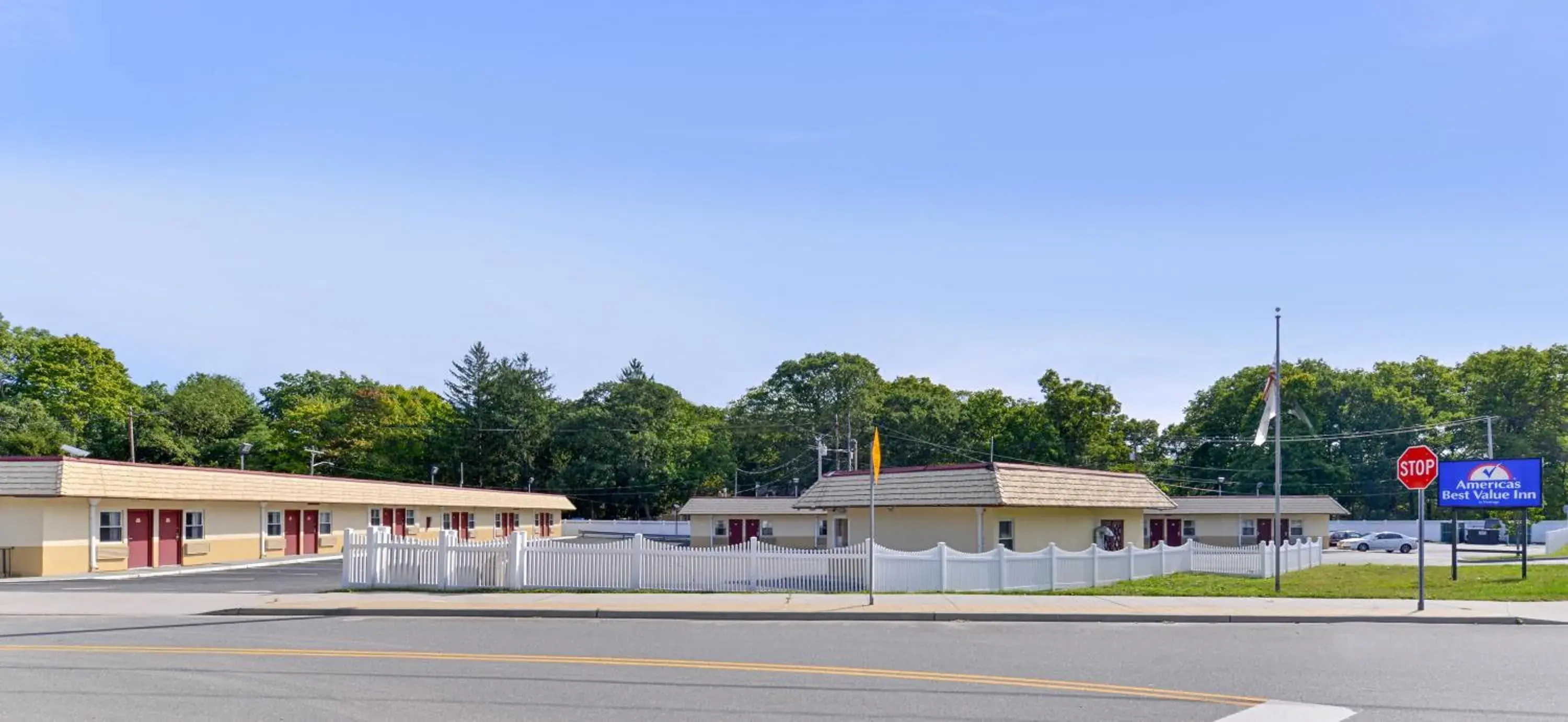 Property building in Americas Best Value Inn - Port Jefferson Station - Long Island