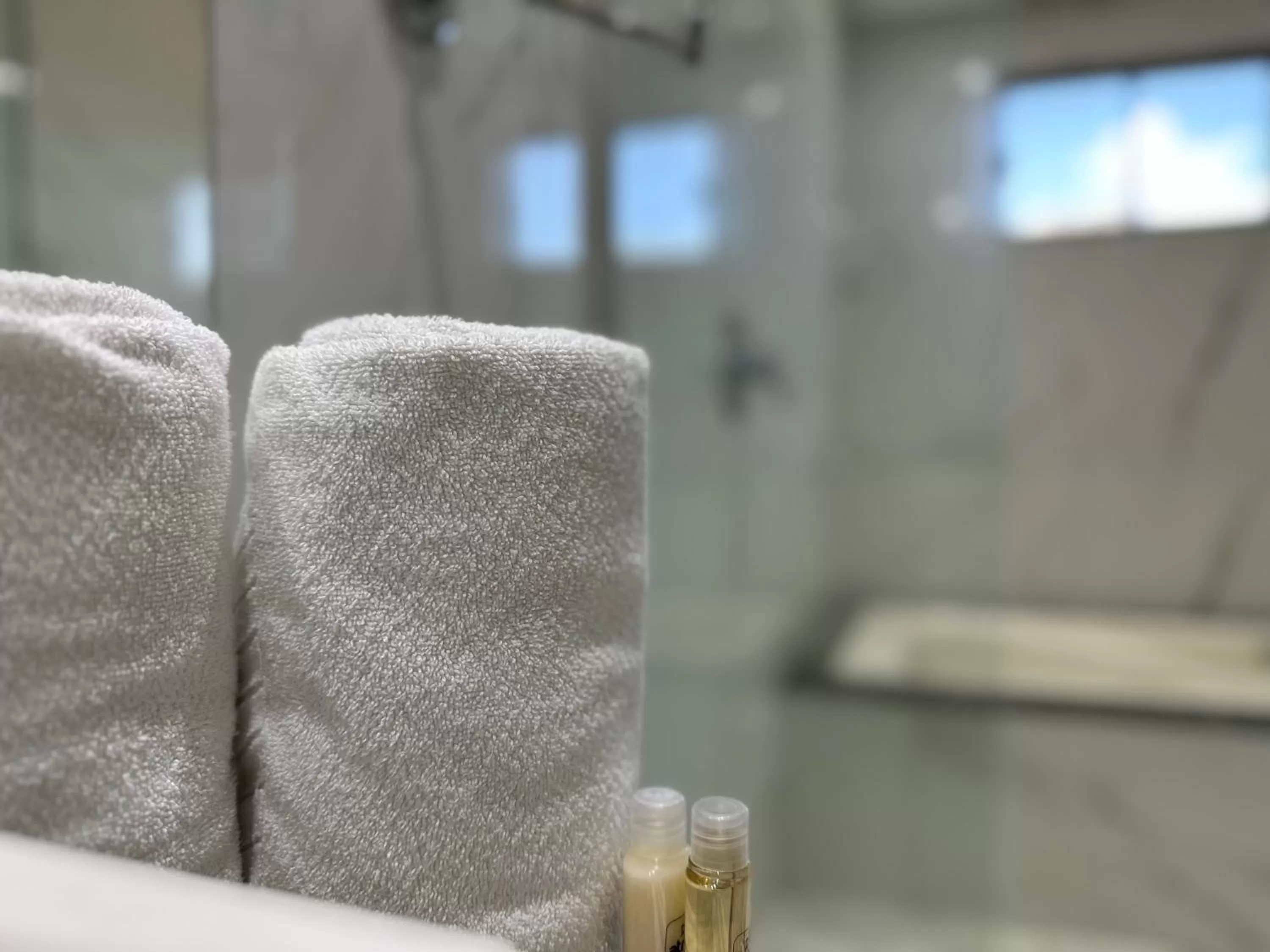 Shower in Atrium Confort Hotels