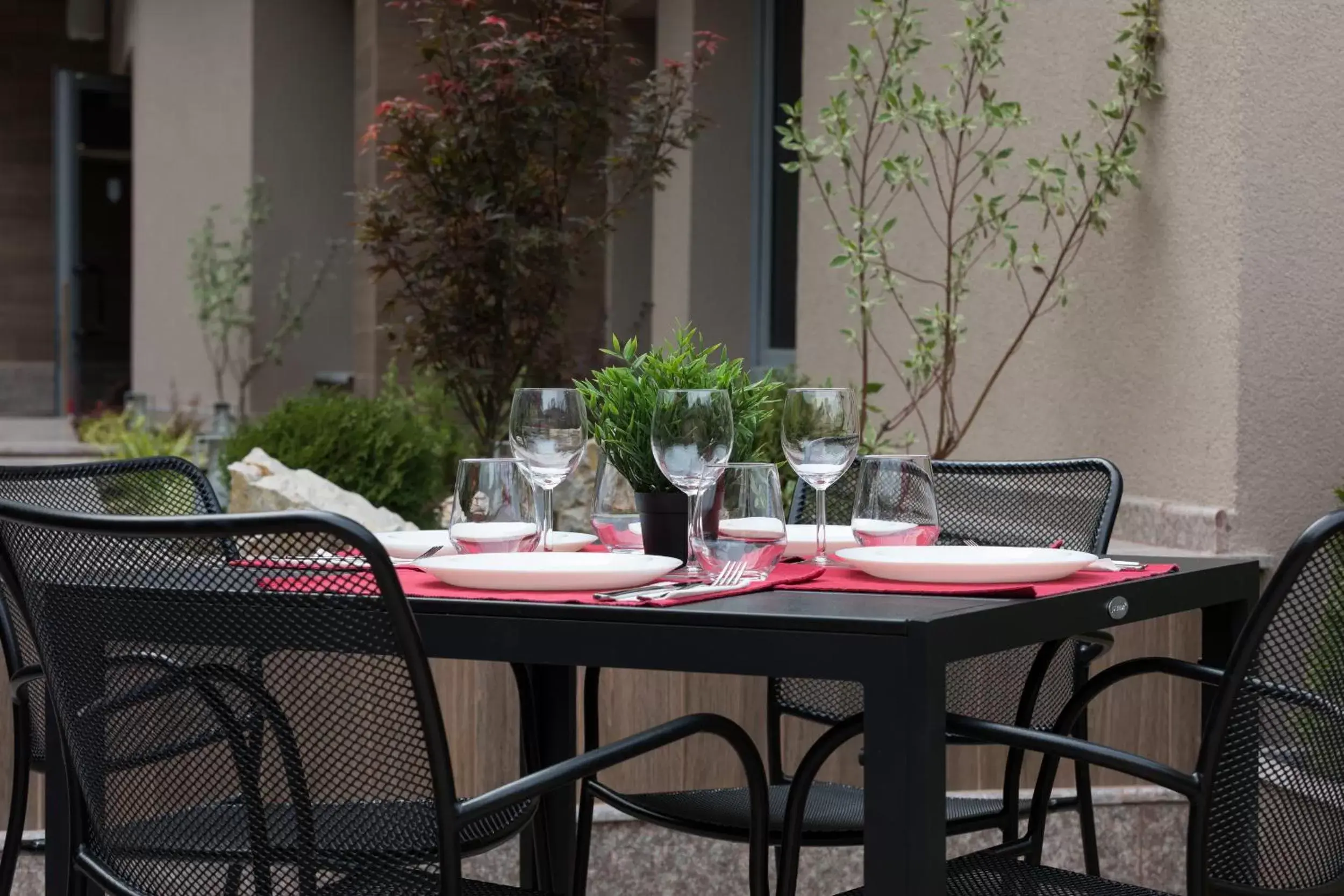 Restaurant/places to eat in B1 Boutique Hotel Sofia Restaurant/places to eat in B1 Boutique Hotel Sofia