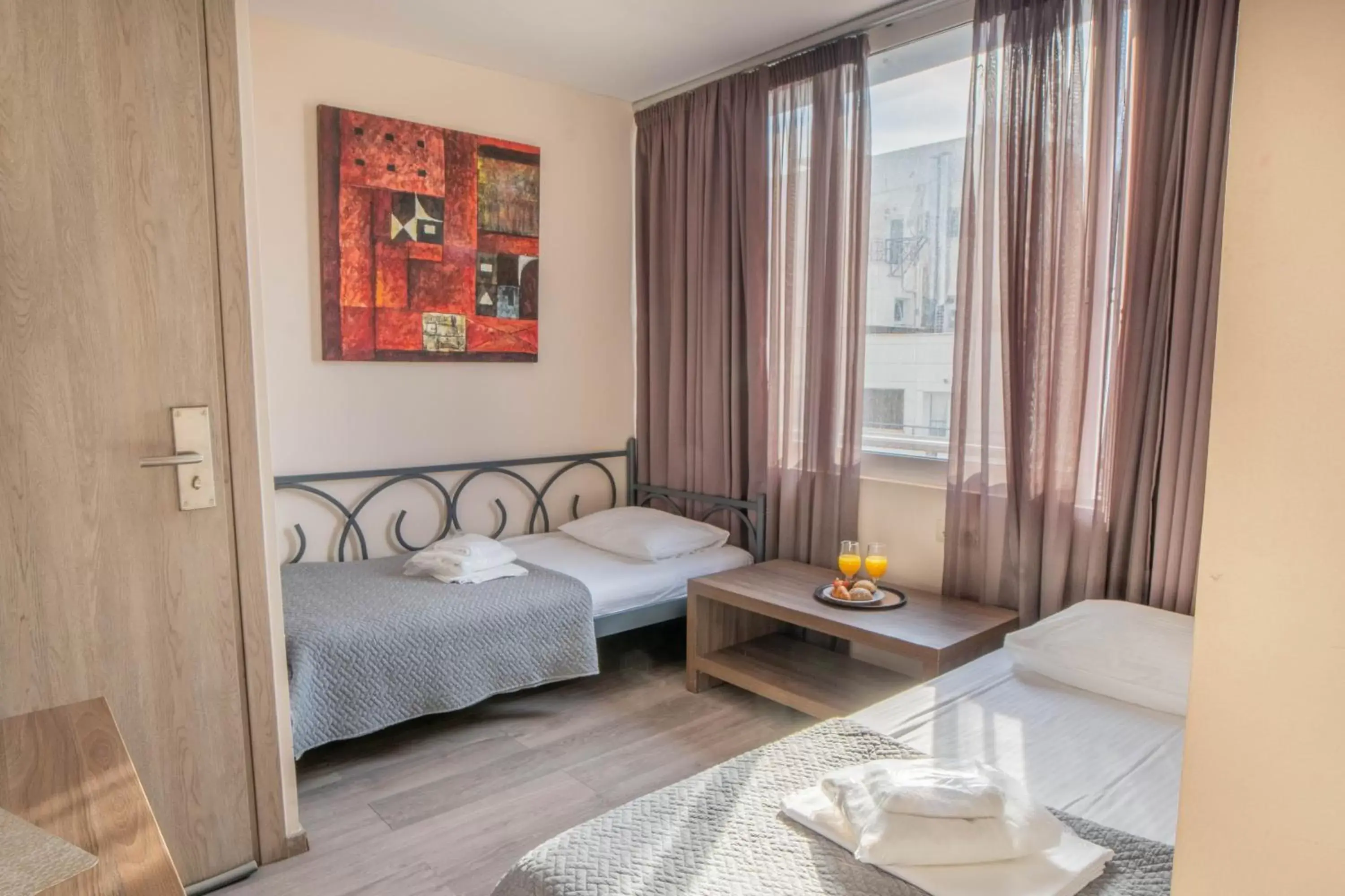 Bedroom, Bed in Argo Hotel Piraeus