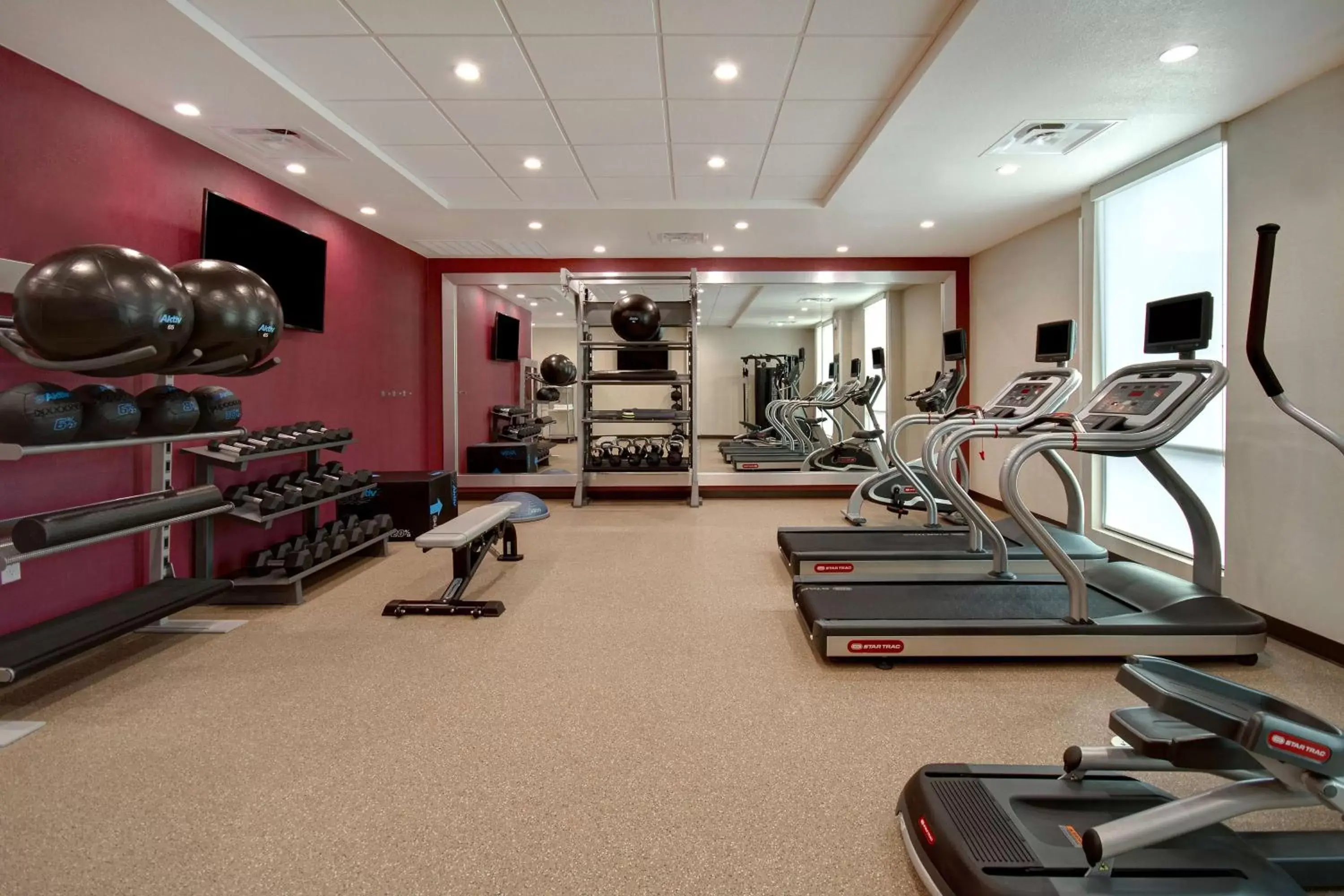 Fitness centre/facilities, Fitness Center/Facilities in Home2 Suites By Hilton Burleson