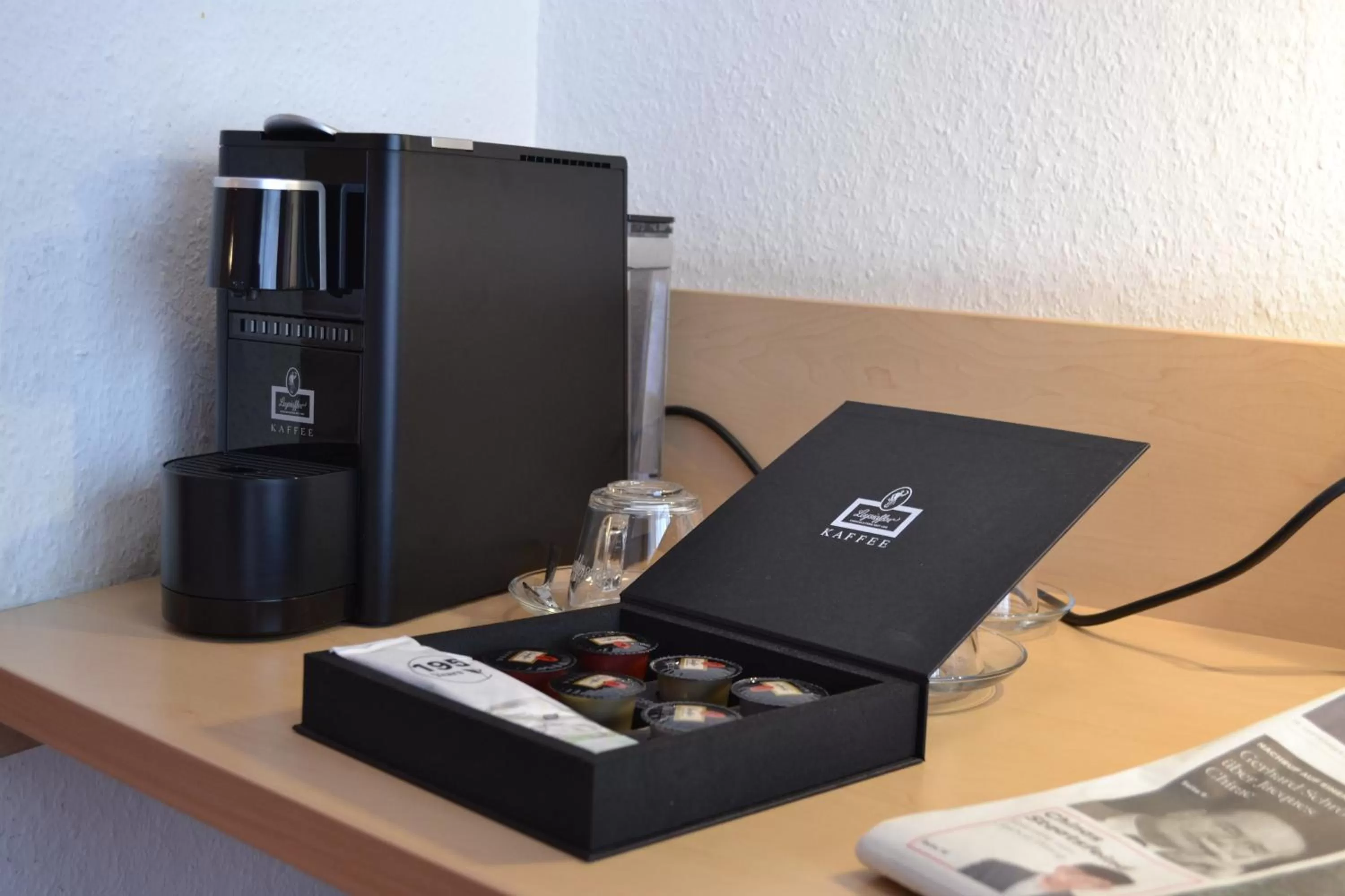 Coffee/tea facilities in Altstadthotel Arte