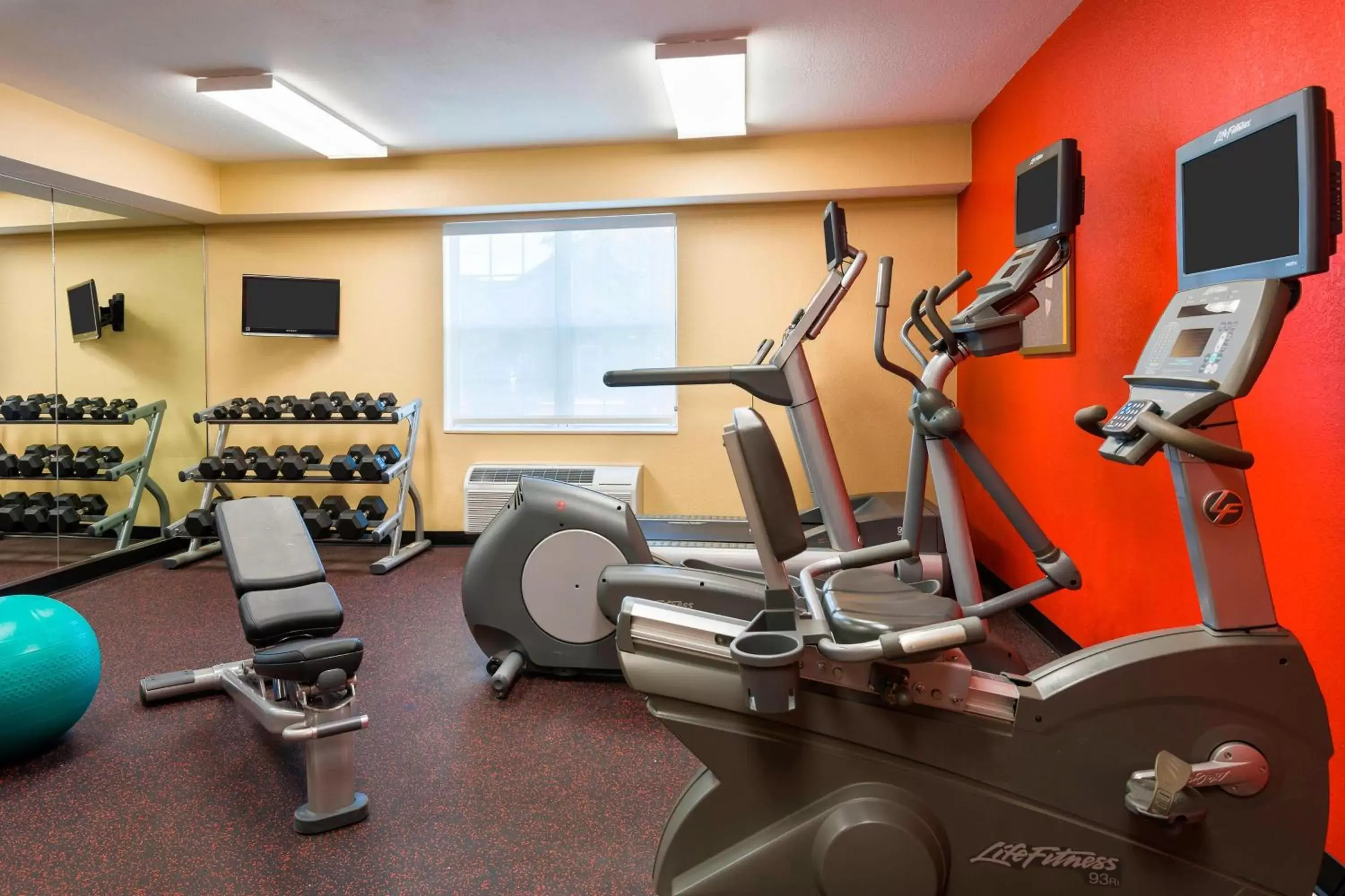 Fitness centre/facilities, Fitness Center/Facilities in TownePlace Suites Mobile
