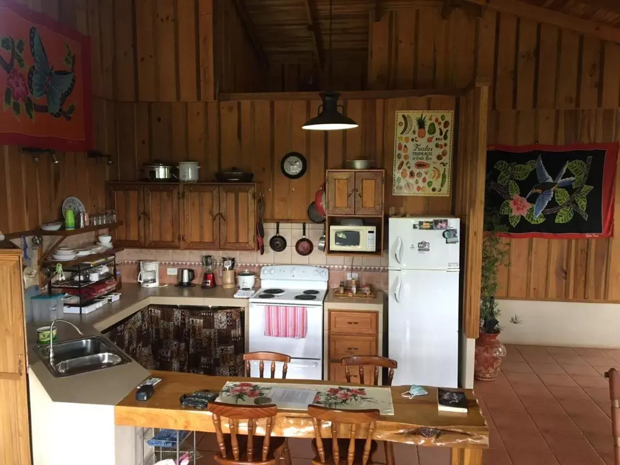 Kitchen/Kitchenette in Birds & Breakfast Costa Rica