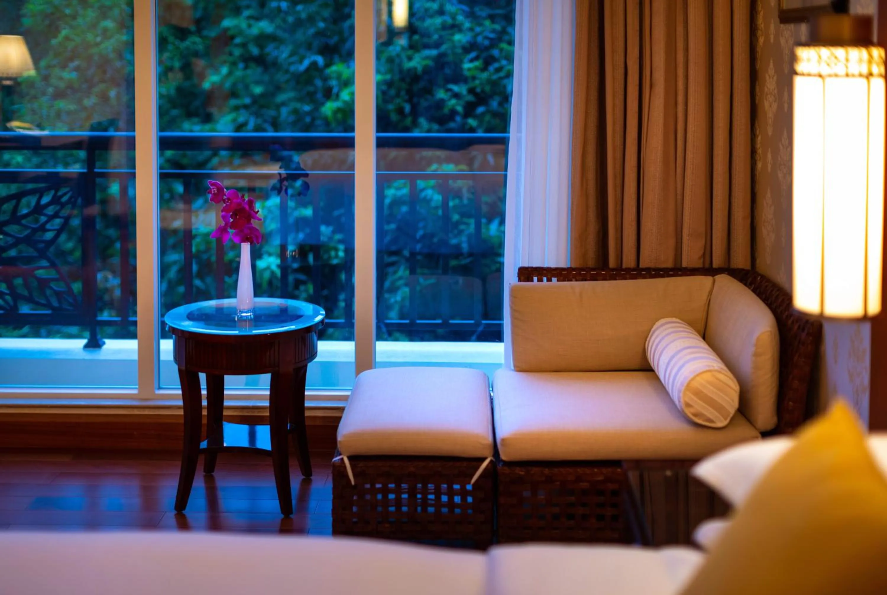 Decorative detail in Good View Hotel Tangxia - 15 mins drive from Dongguan South Railway Station