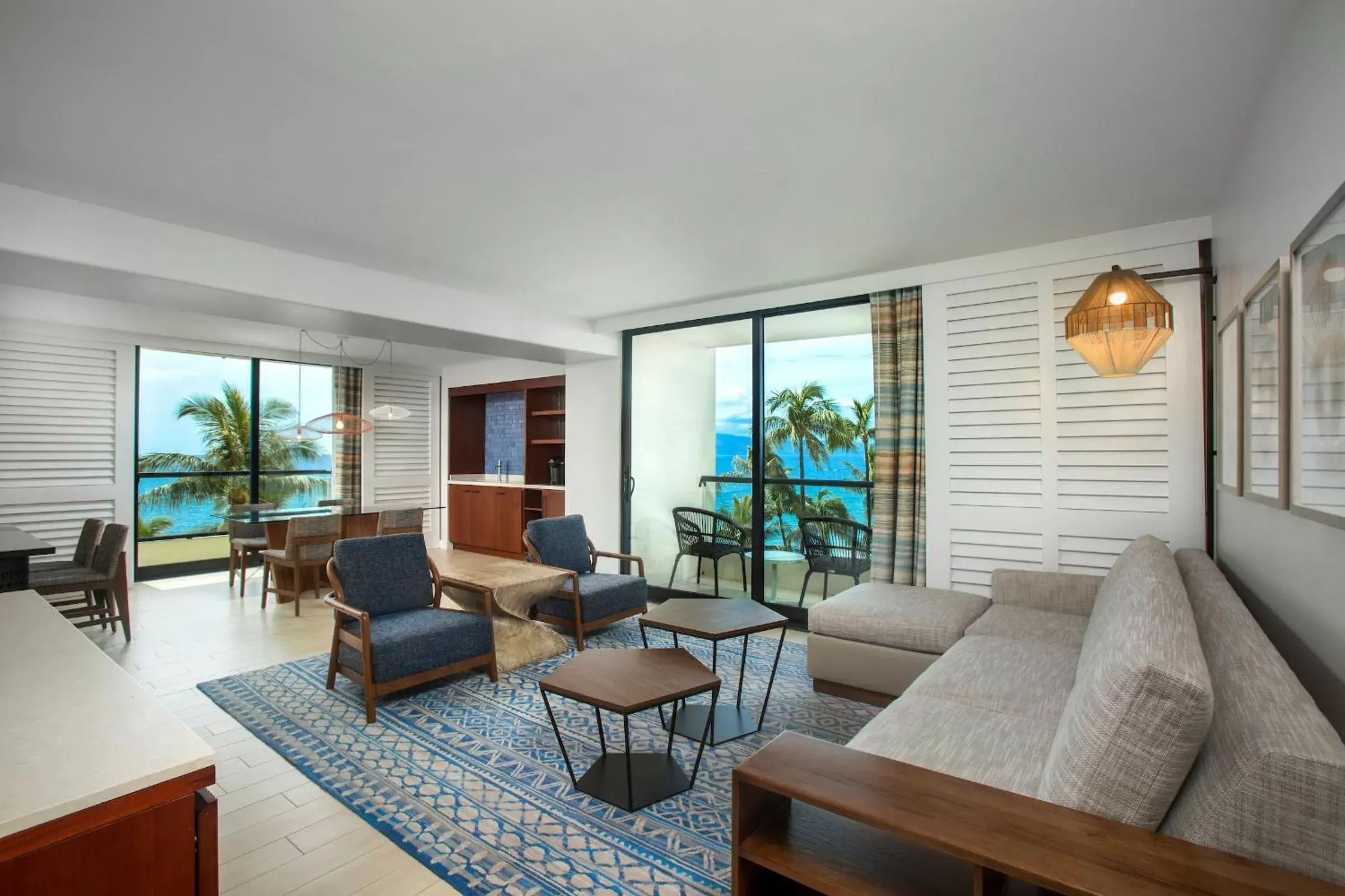 Living room, Seating Area in Hyatt Regency Maui Resort & Spa