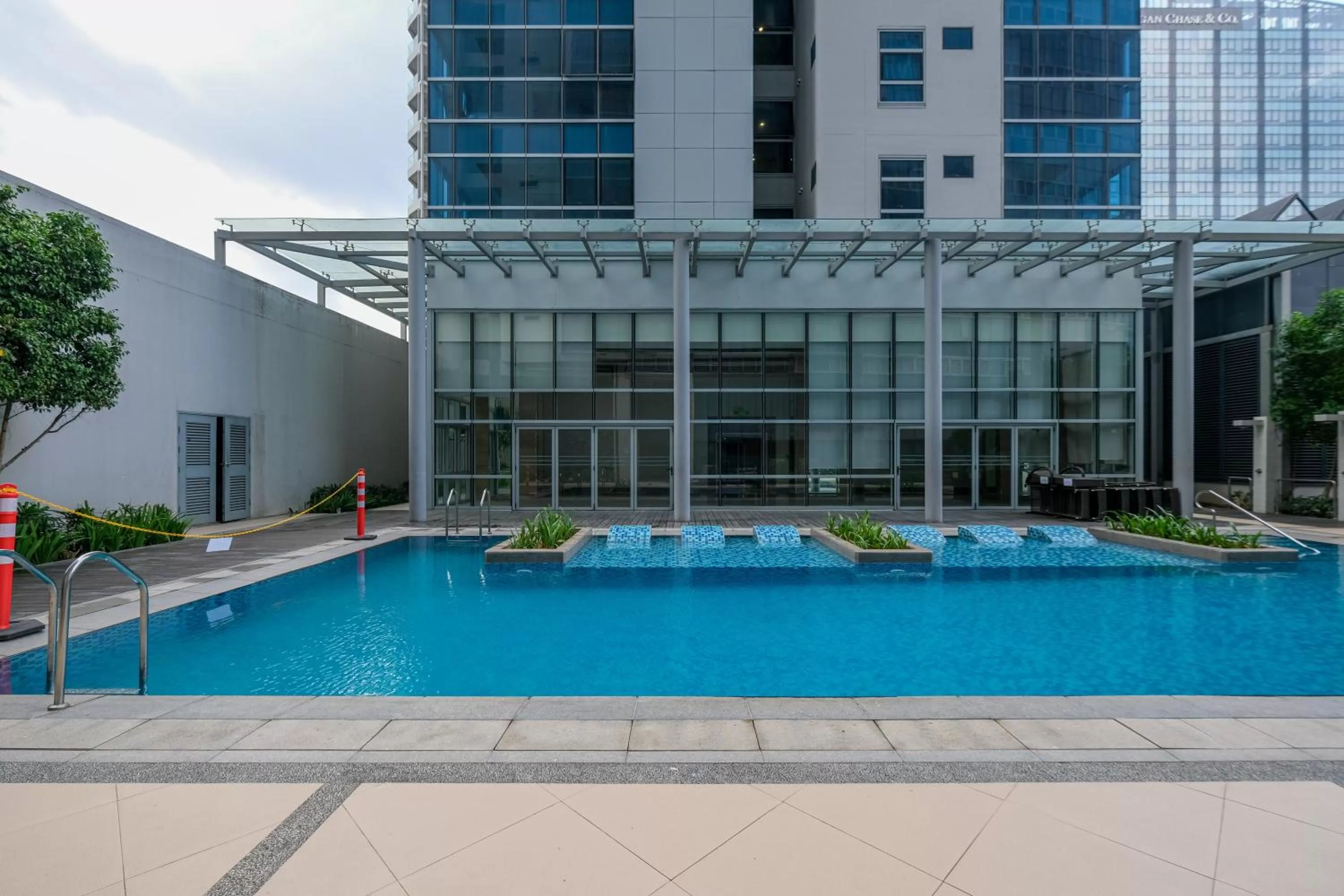 Property building in 1BR Suite in Uptown BGC