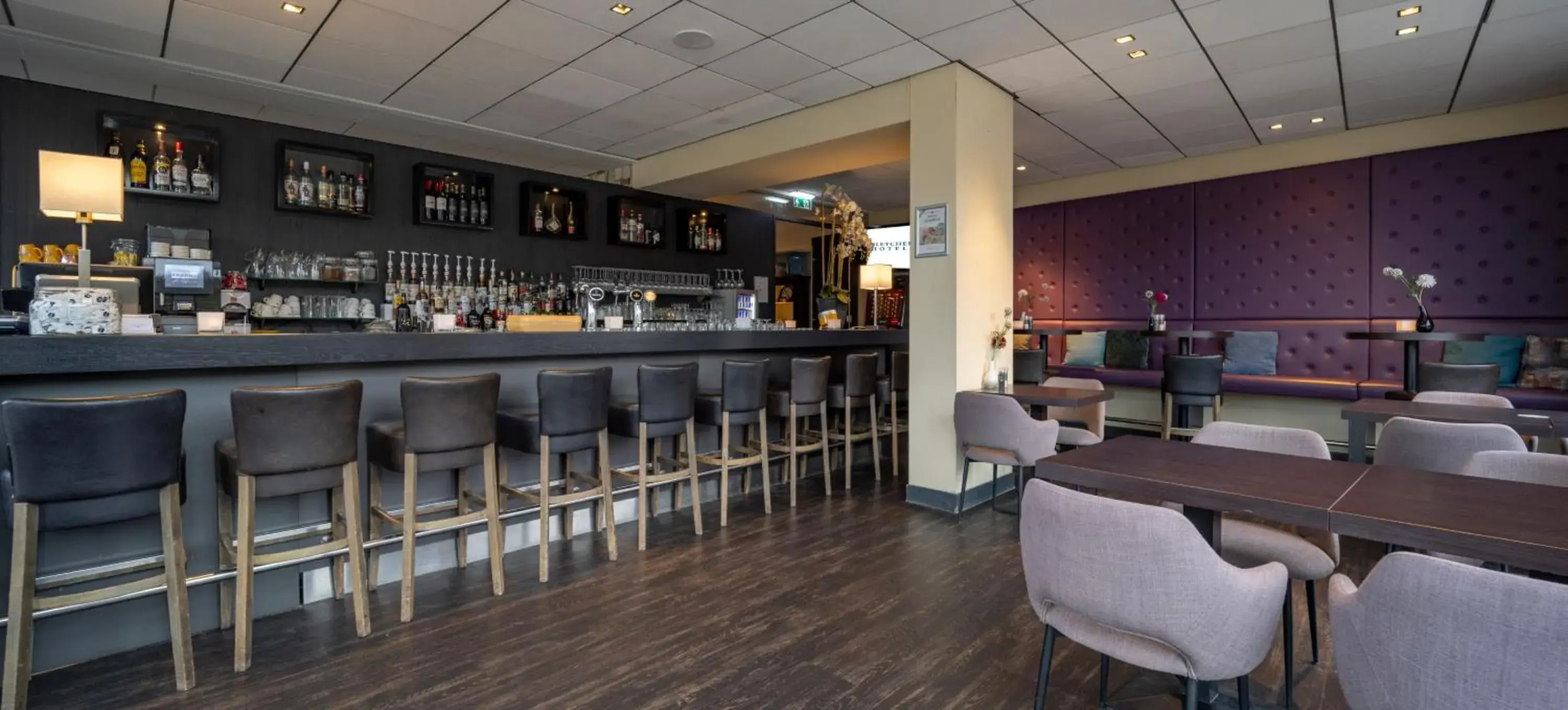 Lounge or bar, Lounge/Bar in Fletcher Hotel Restaurant Zeeduin