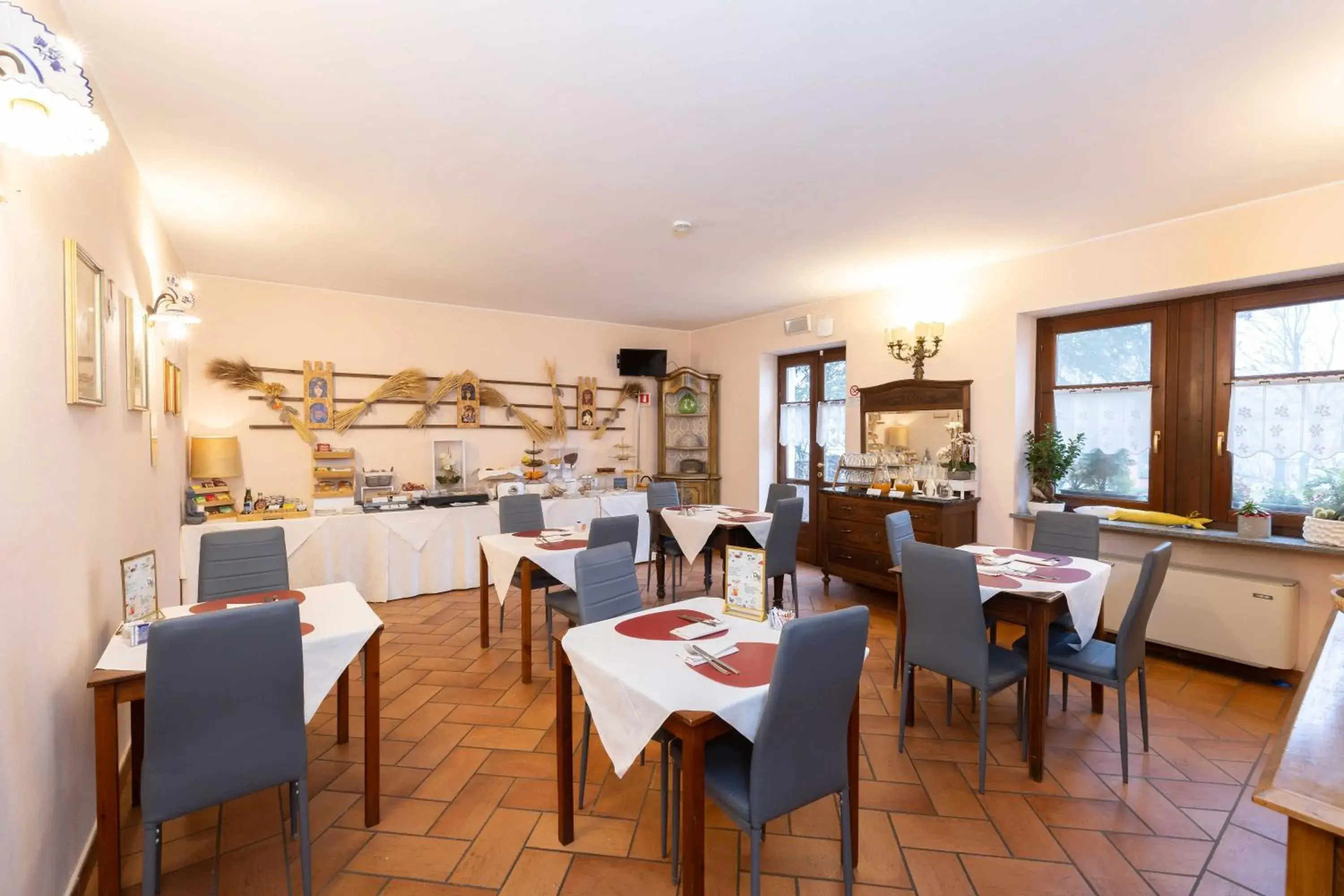 Restaurant/Places to Eat in Hotel La Fert