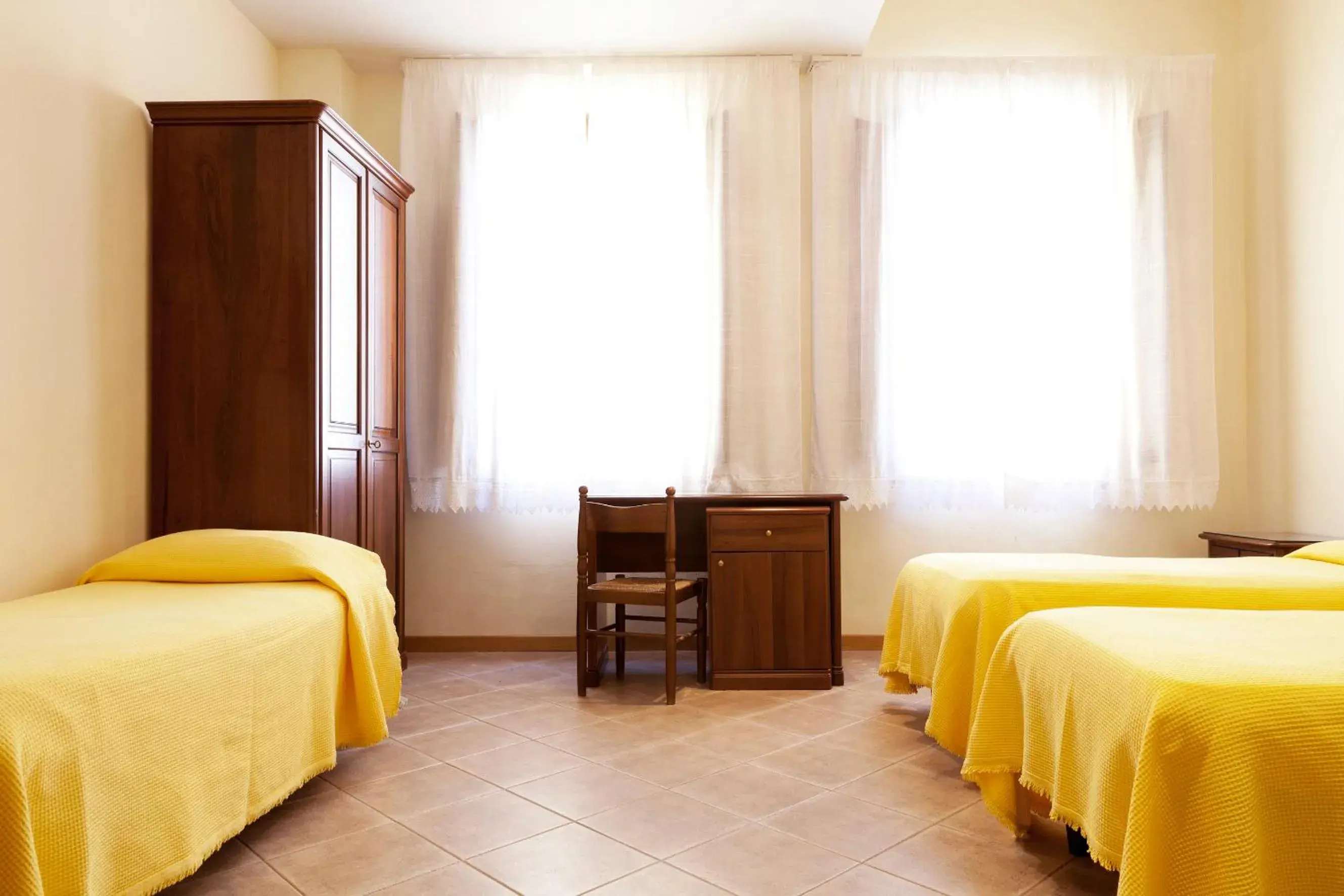 Triple Room in Hotel Savoia & Campana