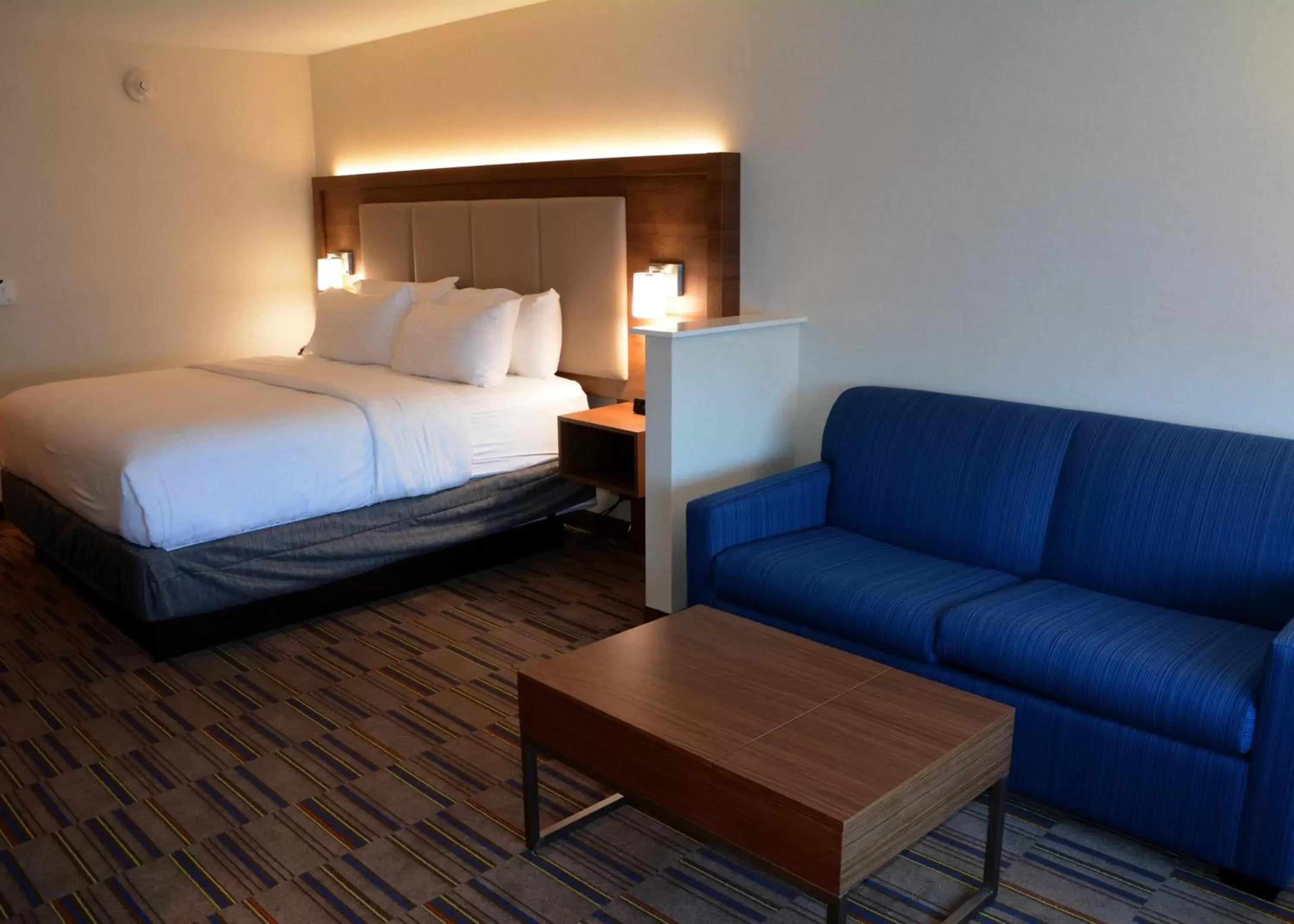 Photo of the whole room in Holiday Inn Express & Suites - Pittsburgh - Monroeville, an IHG Hotel