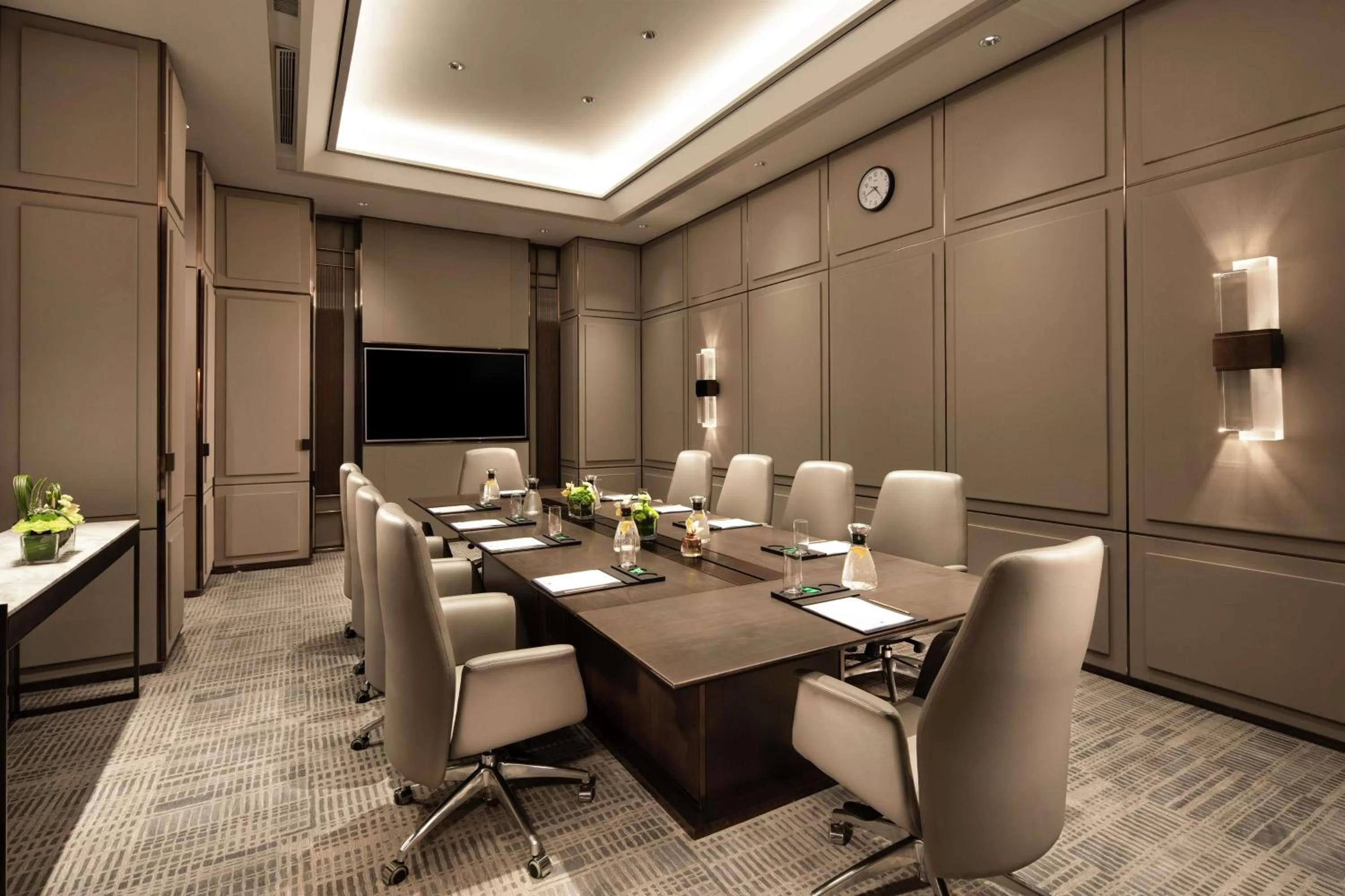 Meeting/conference room in Doubletree By Hilton Yangzhou