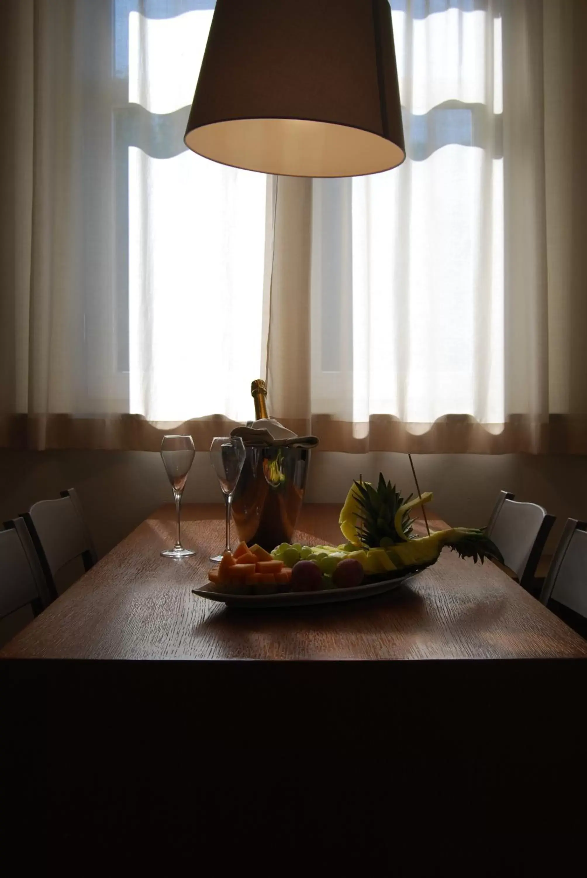 Kitchen or kitchenette, Coffee/Tea Facilities in Ceccarini Suite