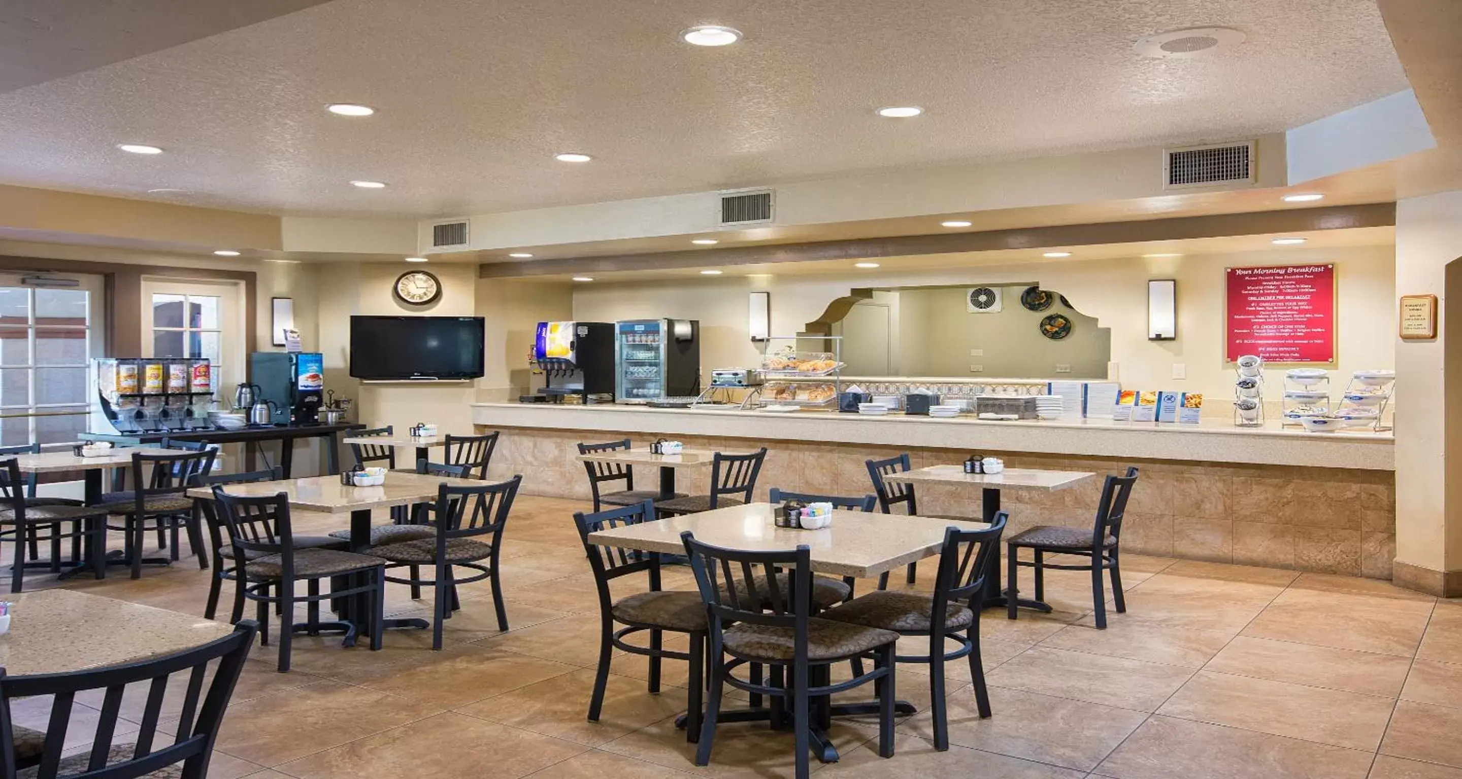 Restaurant/Places to Eat in Best Western San Dimas Hotel & Suites