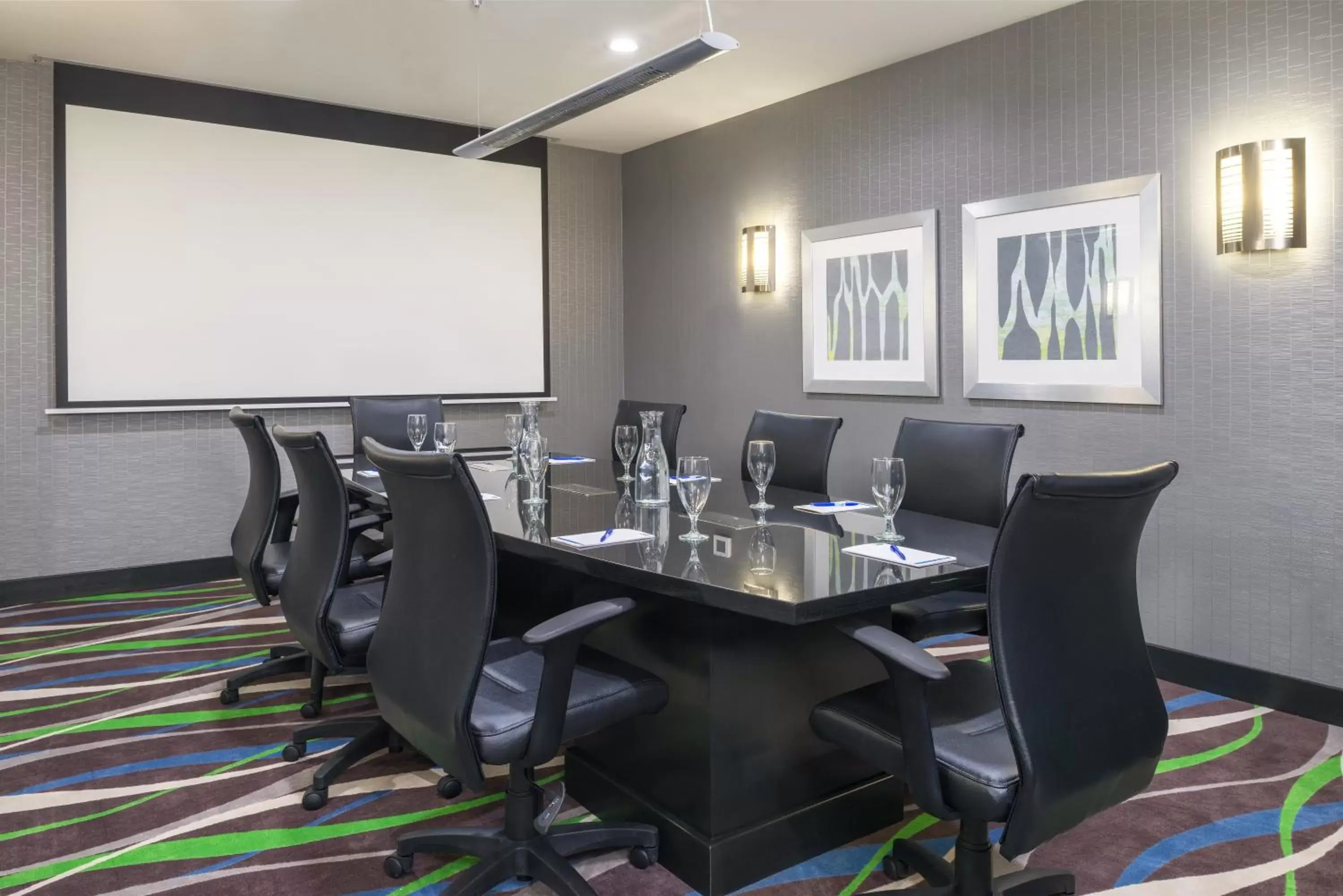 Meeting/conference room in Holiday Inn Express and Suites Norman, an IHG Hotel