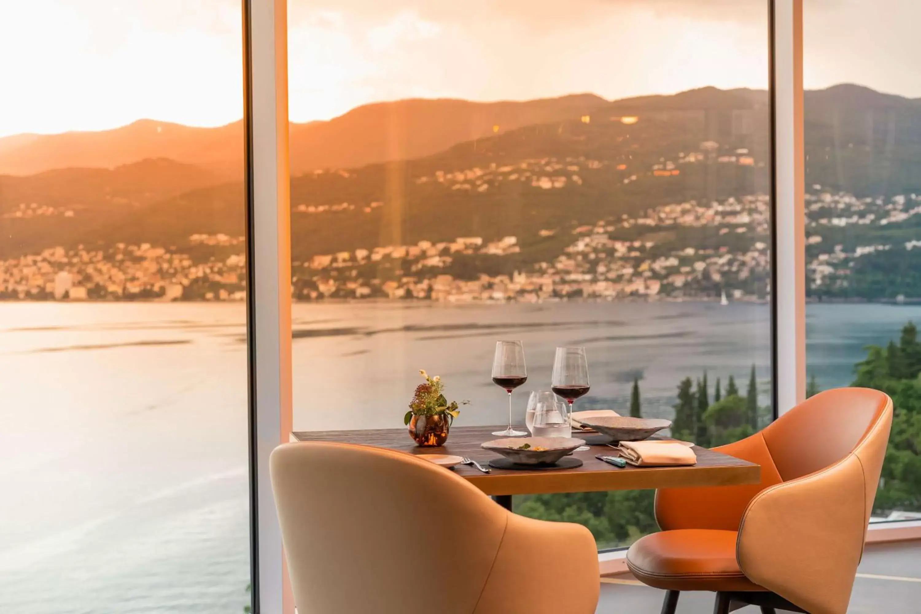 Restaurant/places to eat in Hilton Rijeka Costabella Beach Resort And Spa