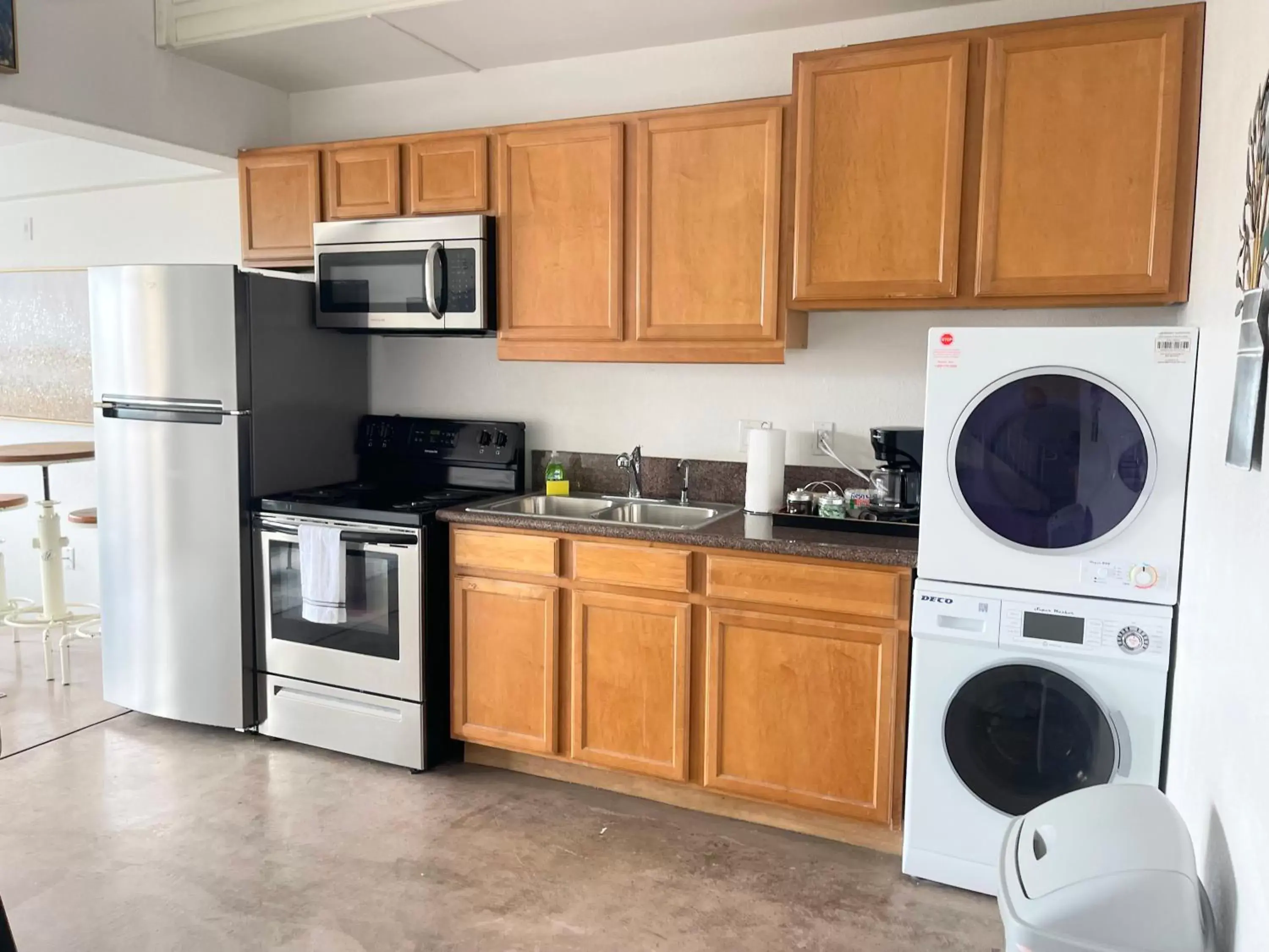 Kitchen/Kitchenette in Little Italy Modern Lofts