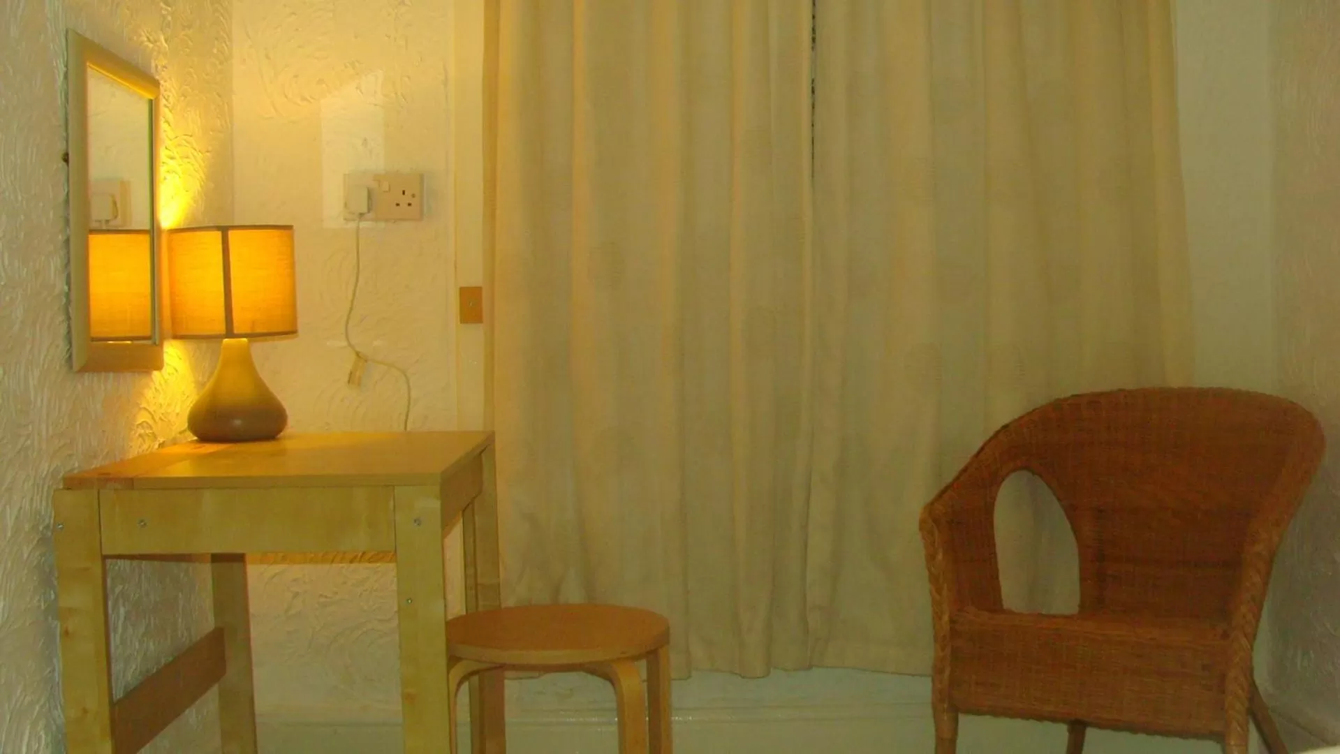 Seating area in Wilsons Hotel - Blackpool Tower View