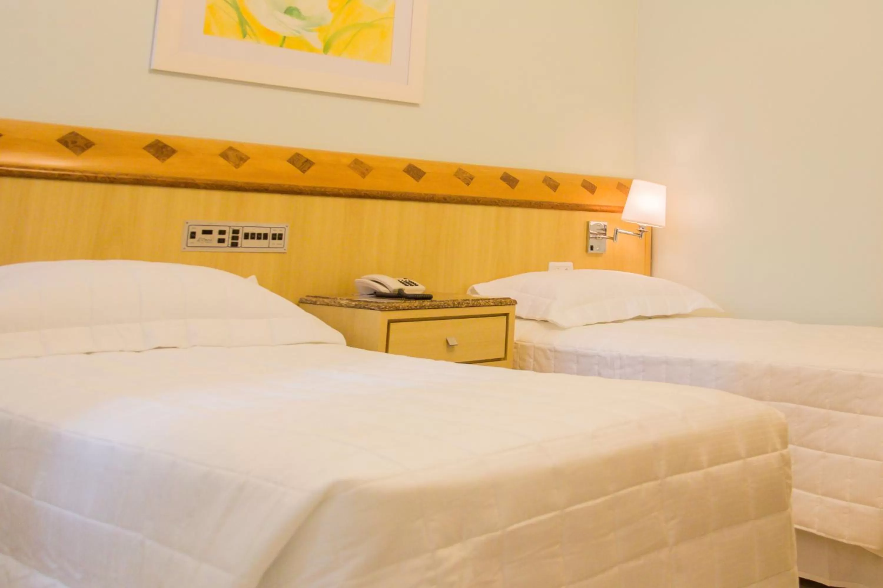 Bed in L'Opera Hotel