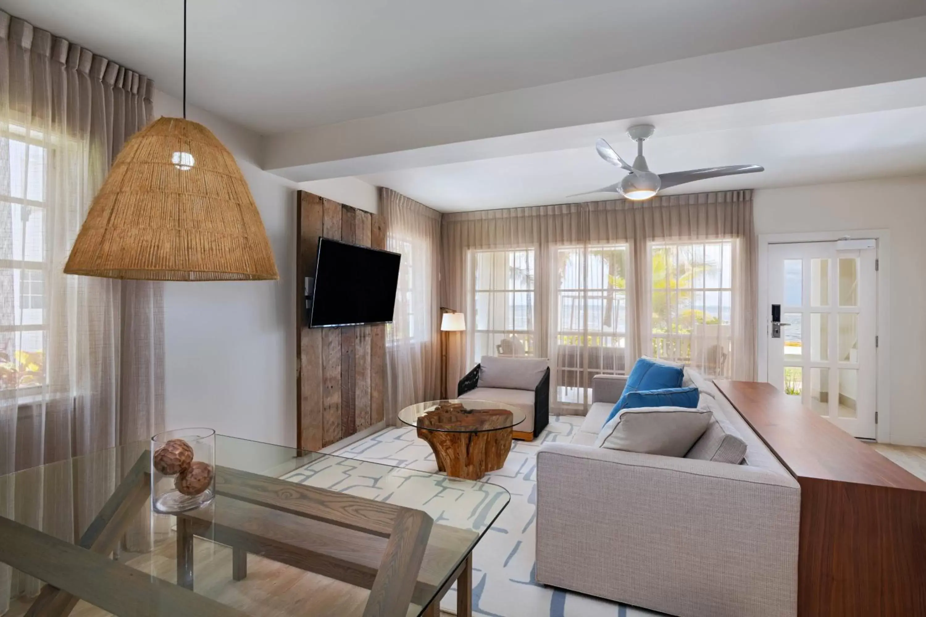 Living room, Seating Area in Alaia Belize, Autograph Collection