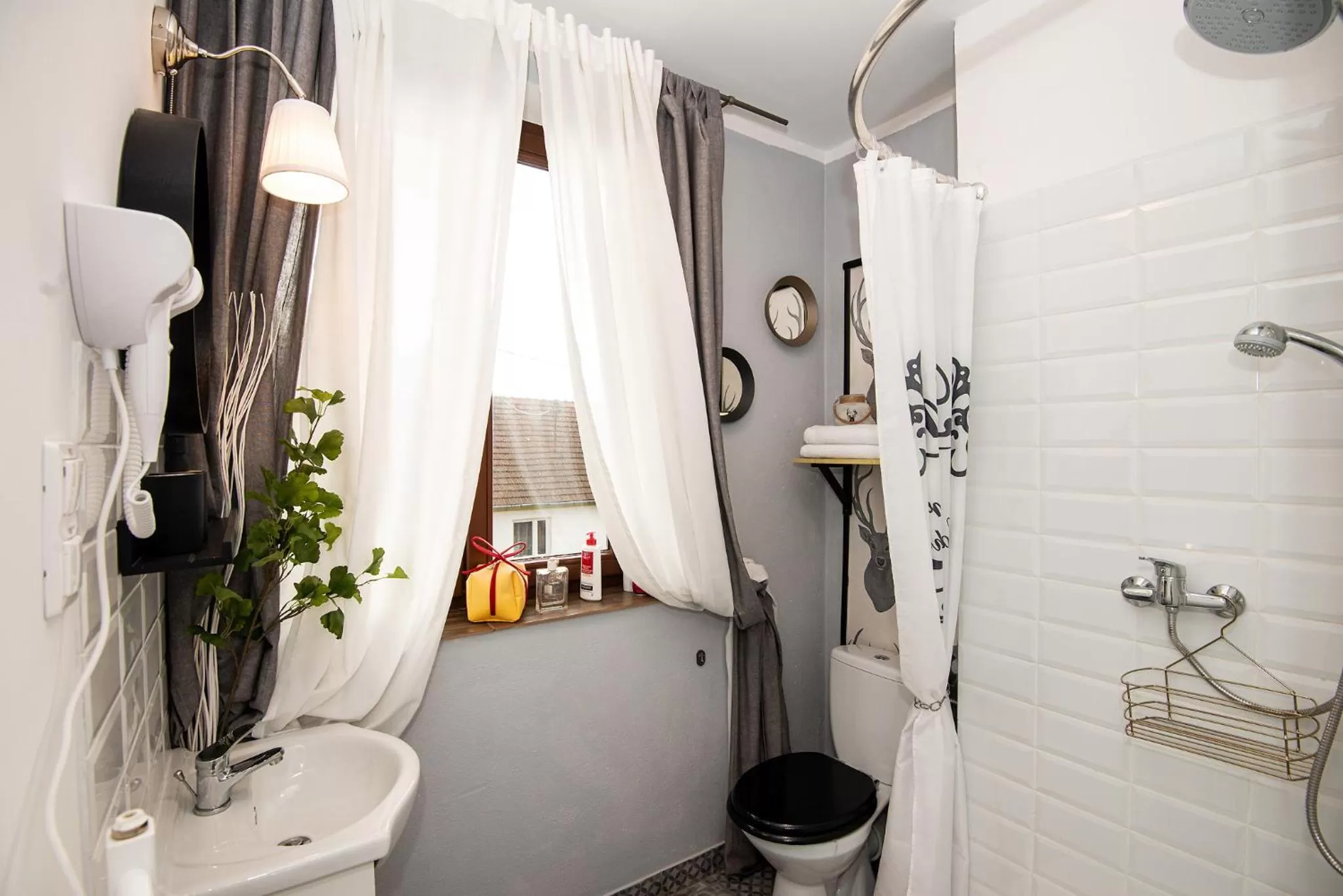 Pokoje w Starej Karczmie - by Upstairs