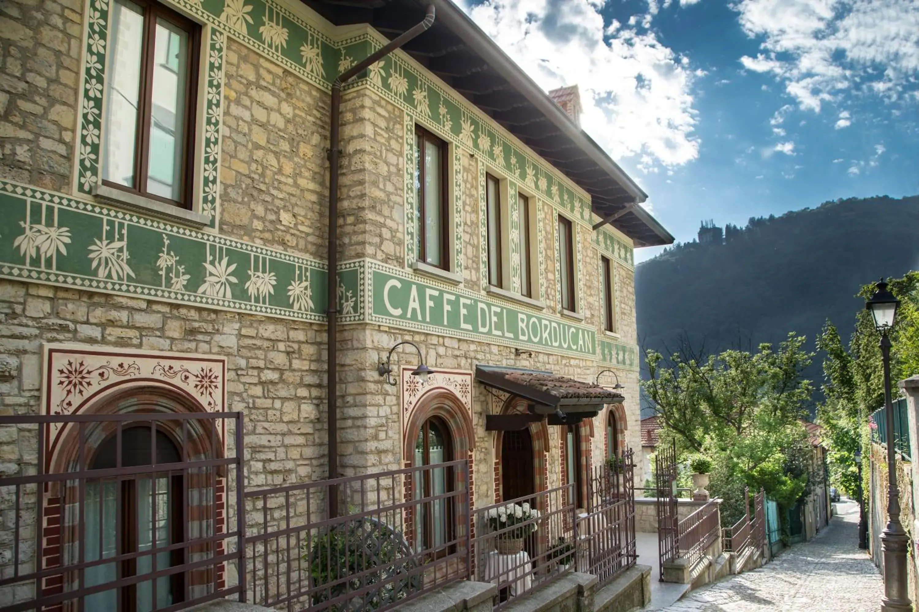 Facade/Entrance in Al Borducan Romantic Hotel - Adults Only