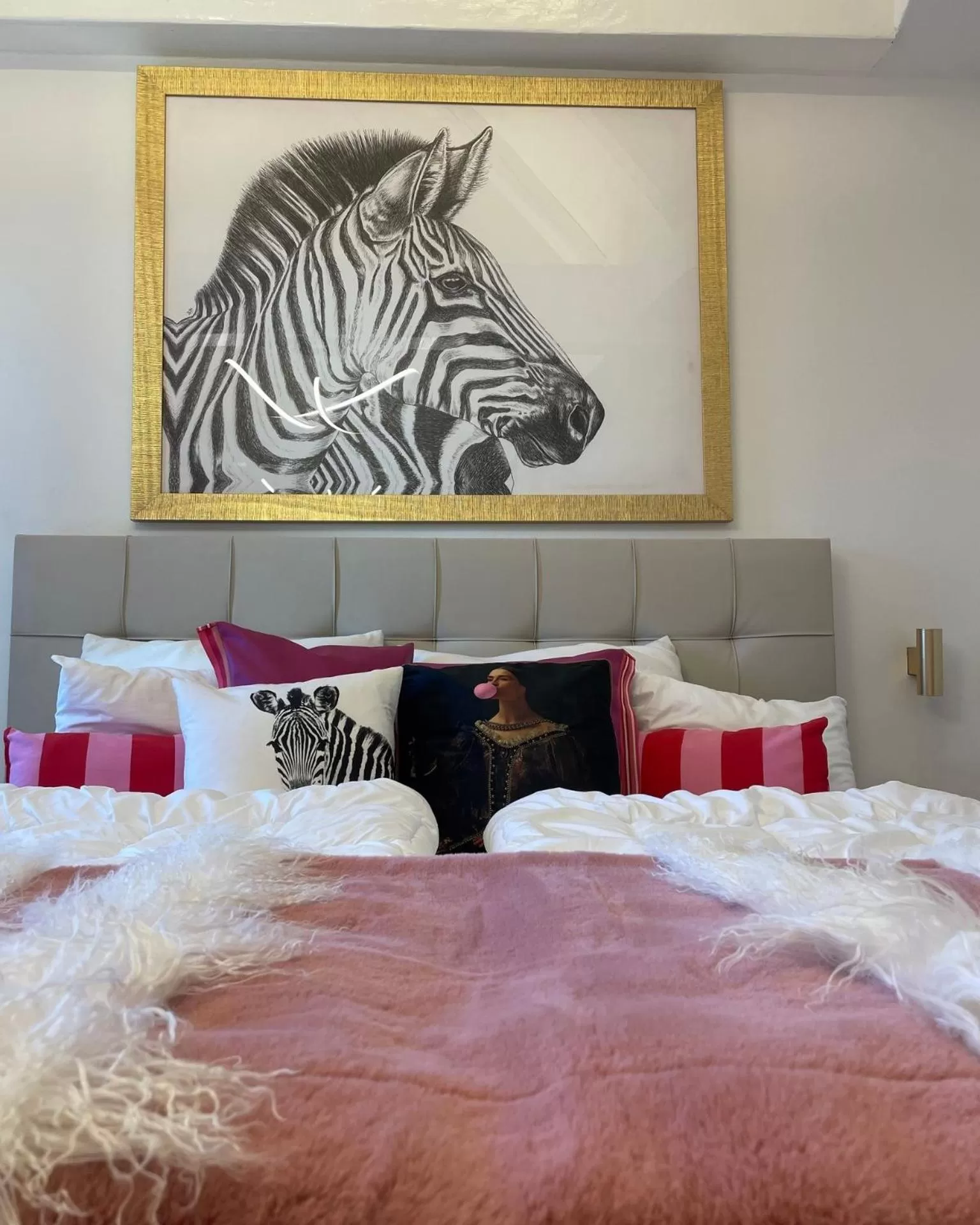 Bed in Gasthof Lend-Platzl