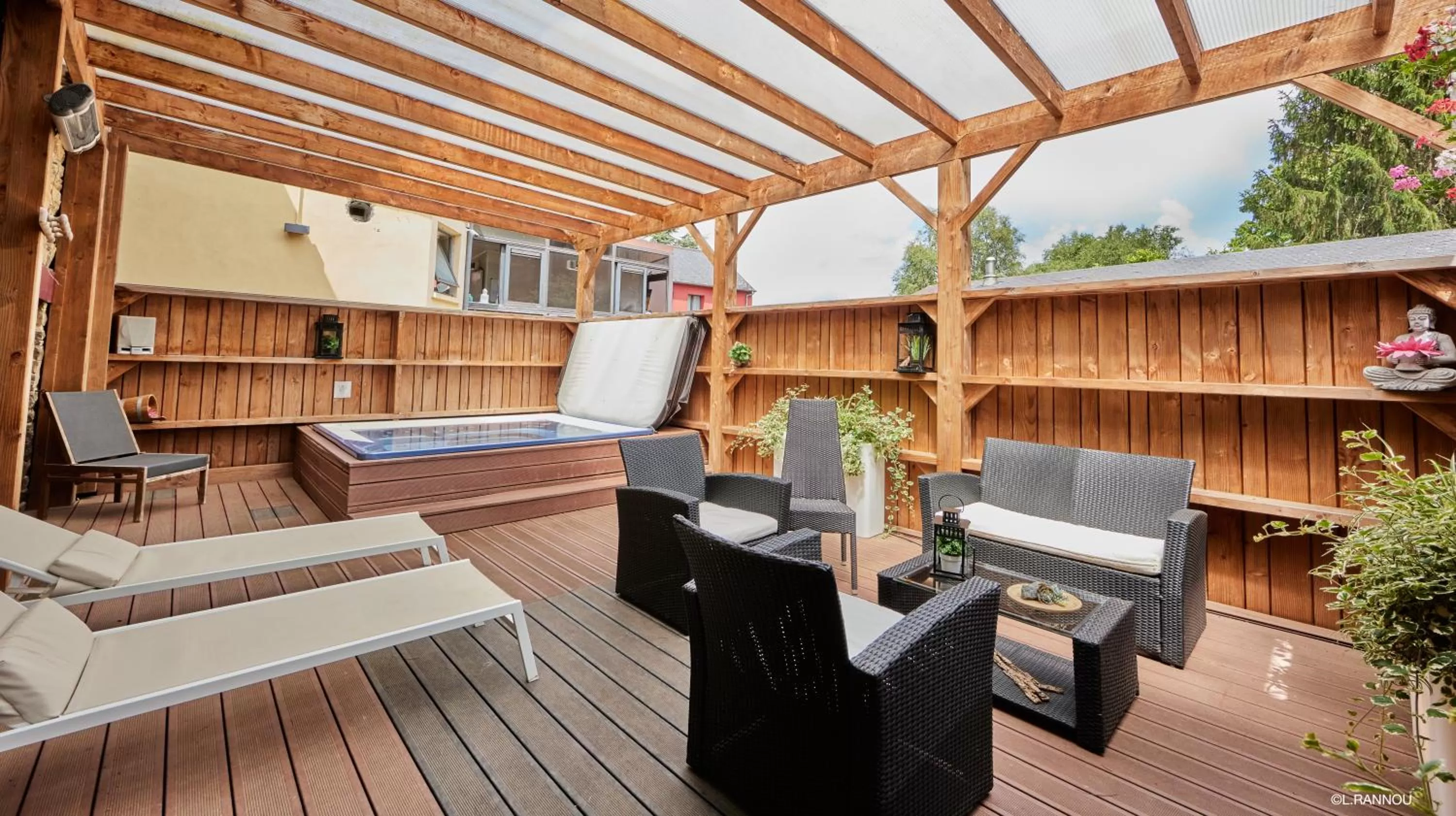 Spa and wellness centre/facilities in Logis Hotel, restaurant et spa Le Relais De Broceliande