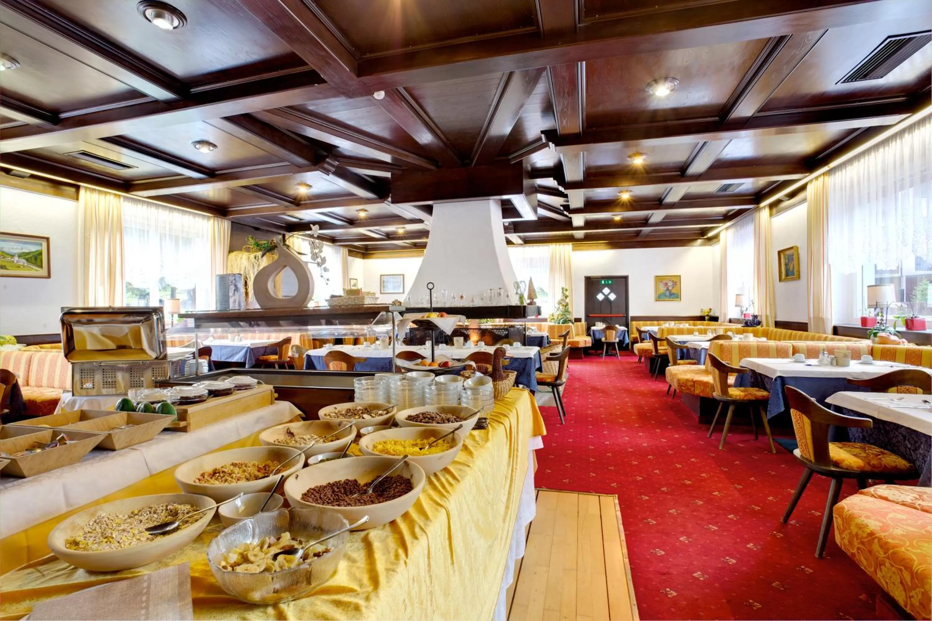 Restaurant/places to eat in Hotel Castel Latemar