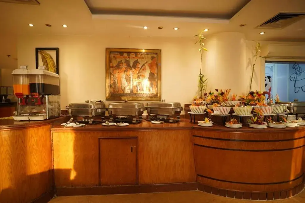 Breakfast, Restaurant/Places to Eat in Swiss Inn Nile Hotel
