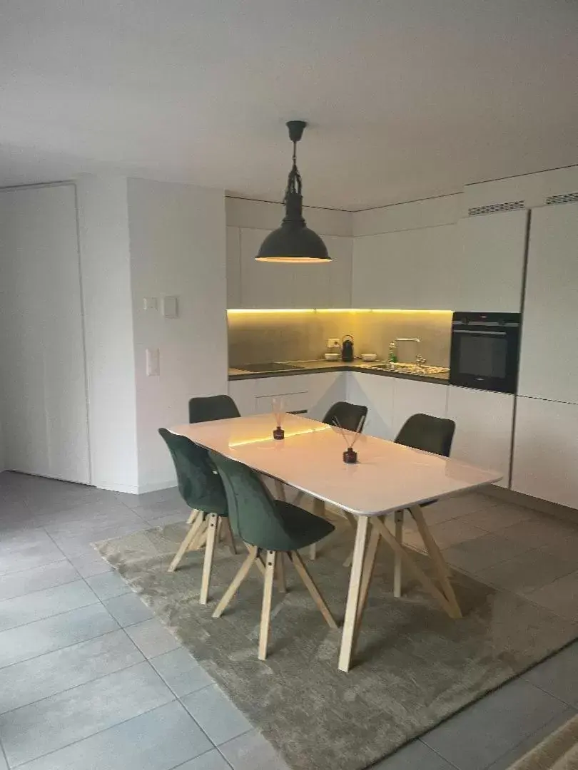 Dining Area in Chambre double Montreux