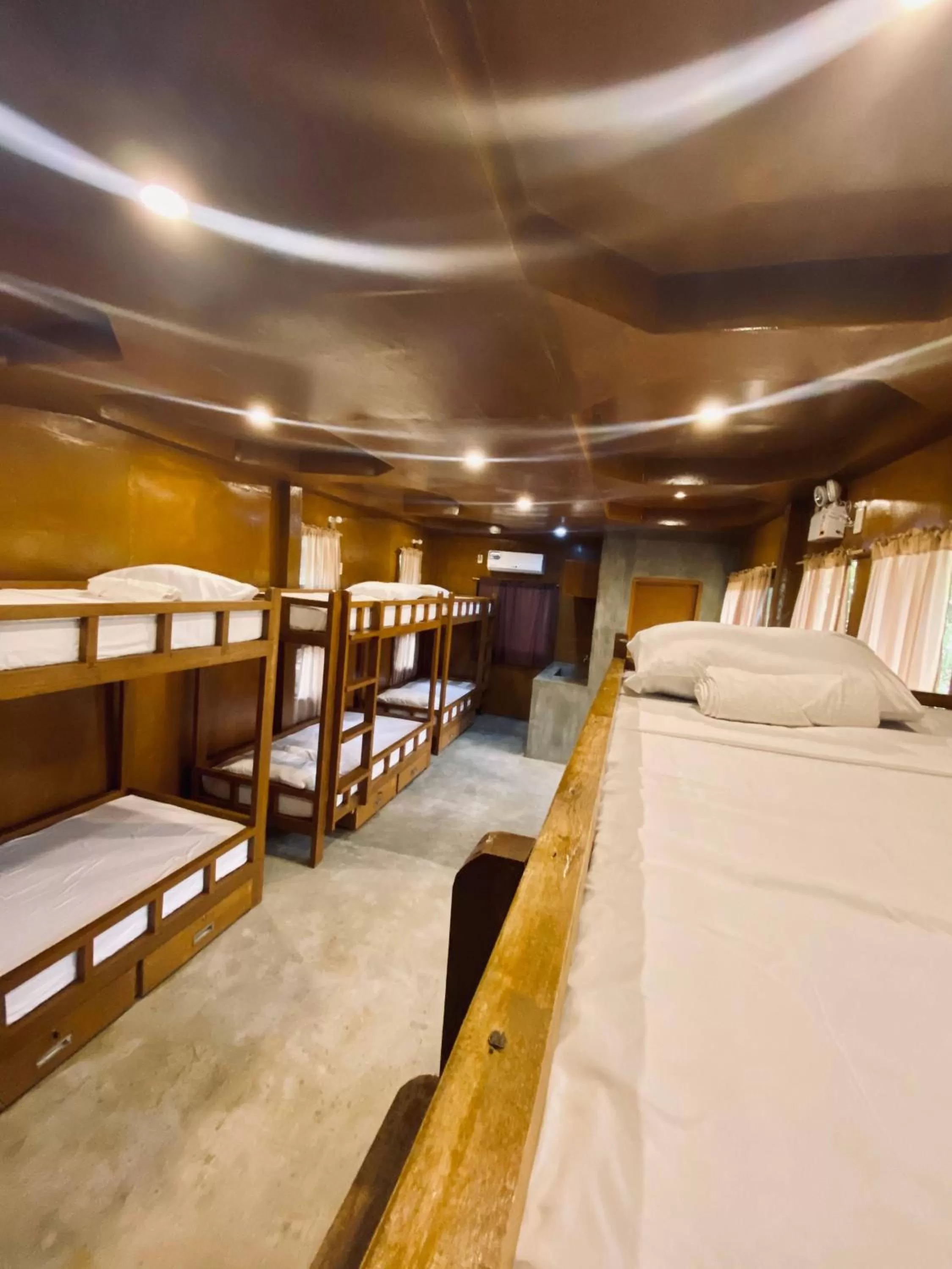 Bed in Cocovana Beach Resort