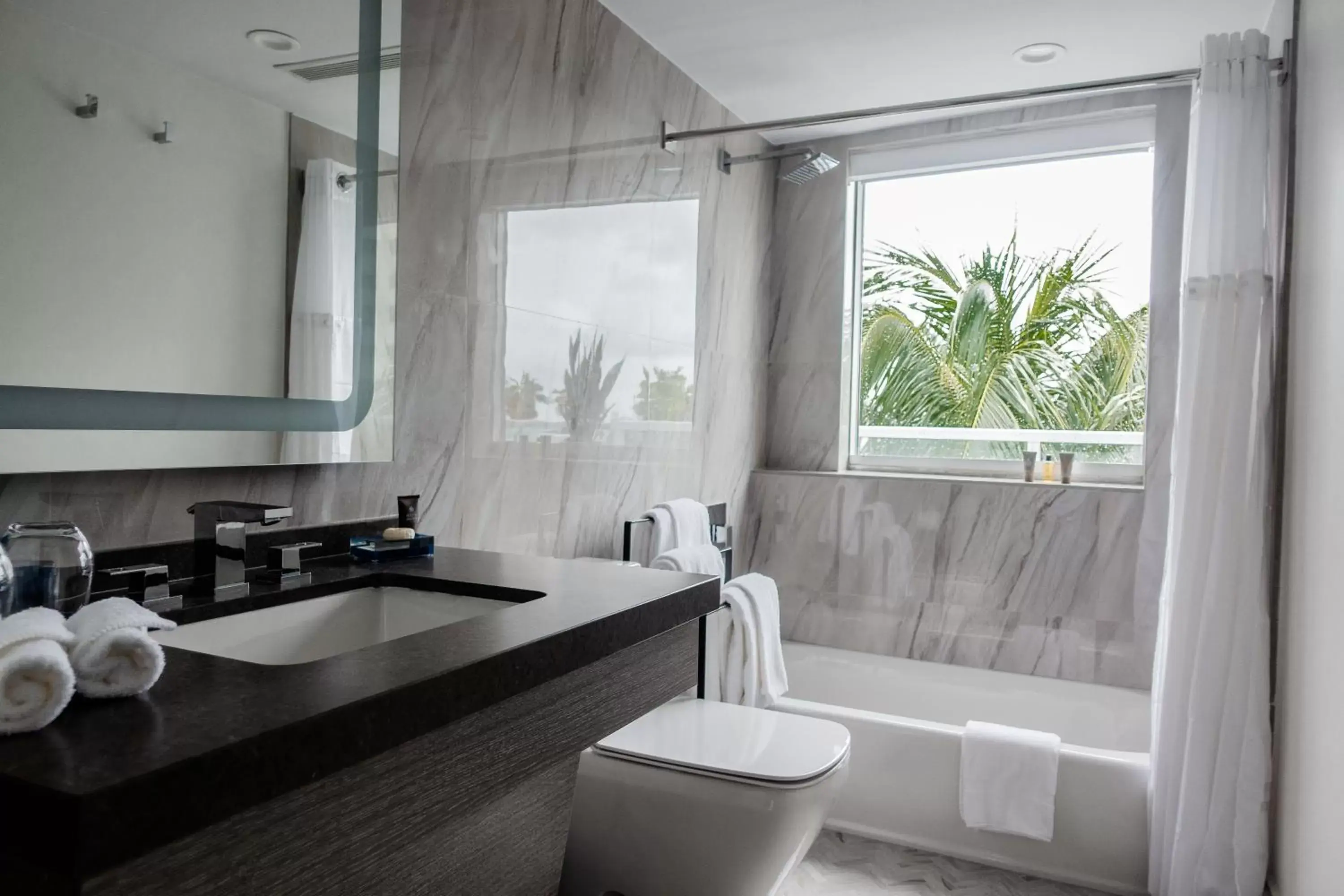 Shower, Bathroom in The Sagamore Hotel South Beach