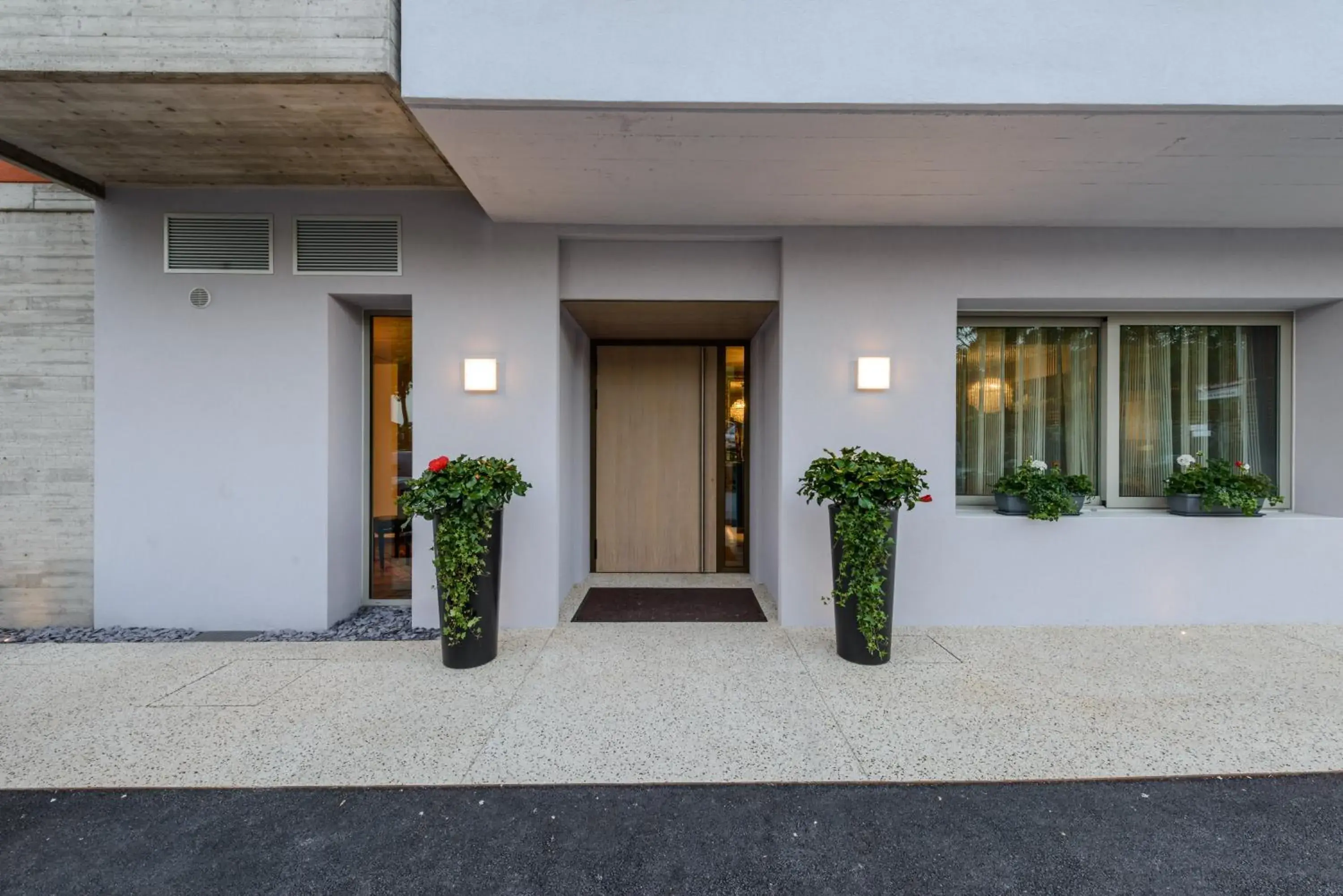 Natural landscape, Facade/Entrance in Hotel Ristorante La Rosina