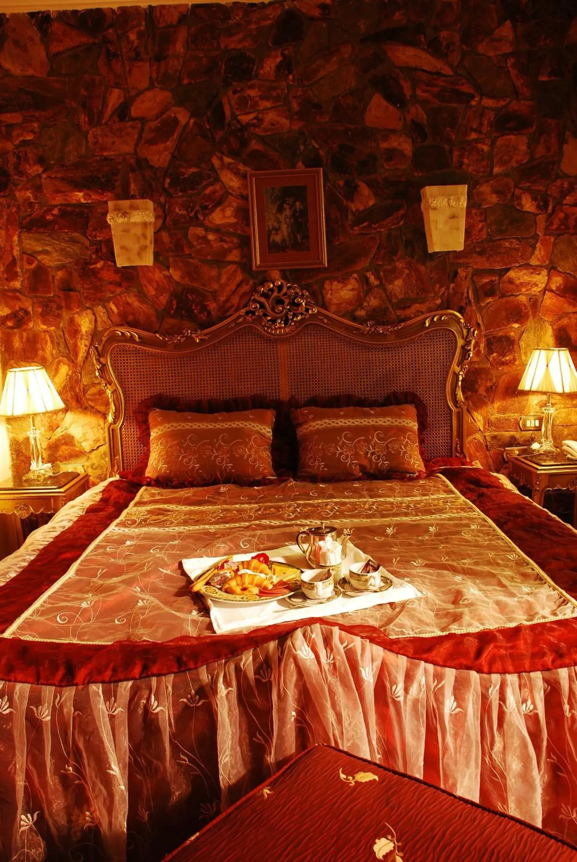 Bed in Oriental Rivoli Hotel & Spa