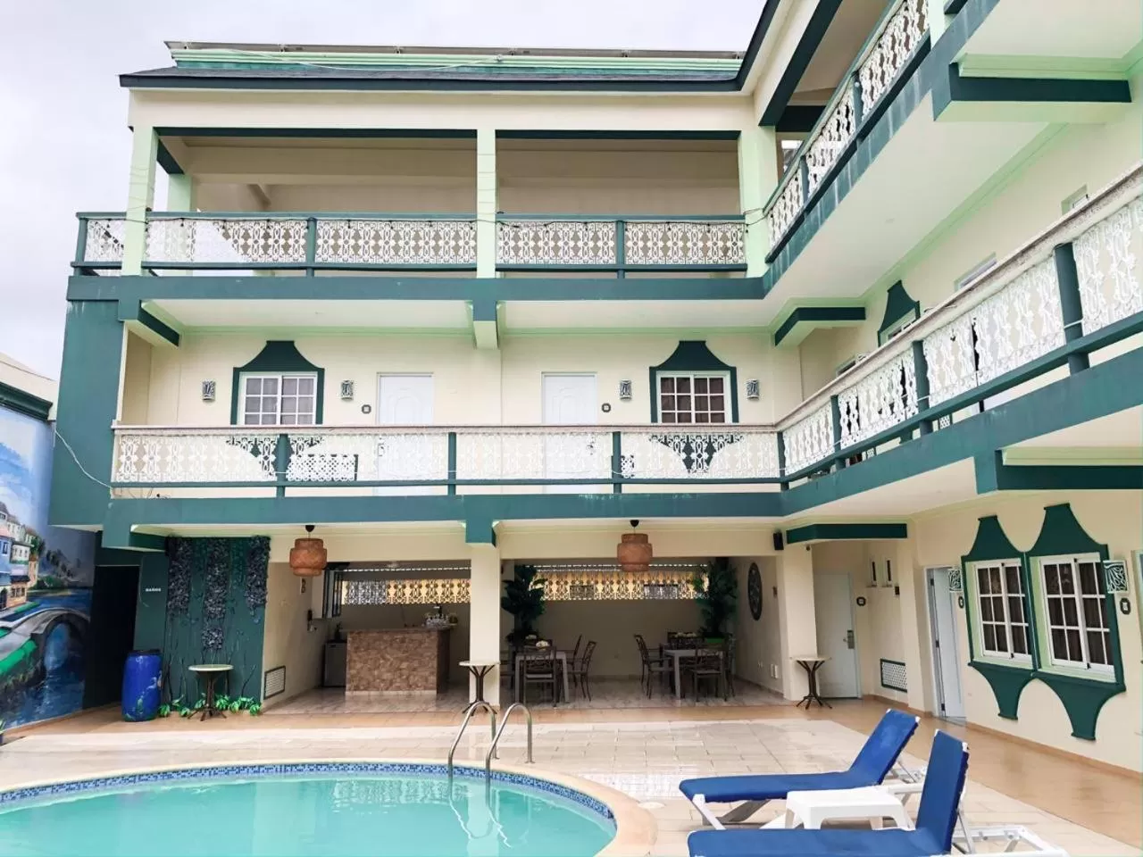 Property building in Hotel Sinai