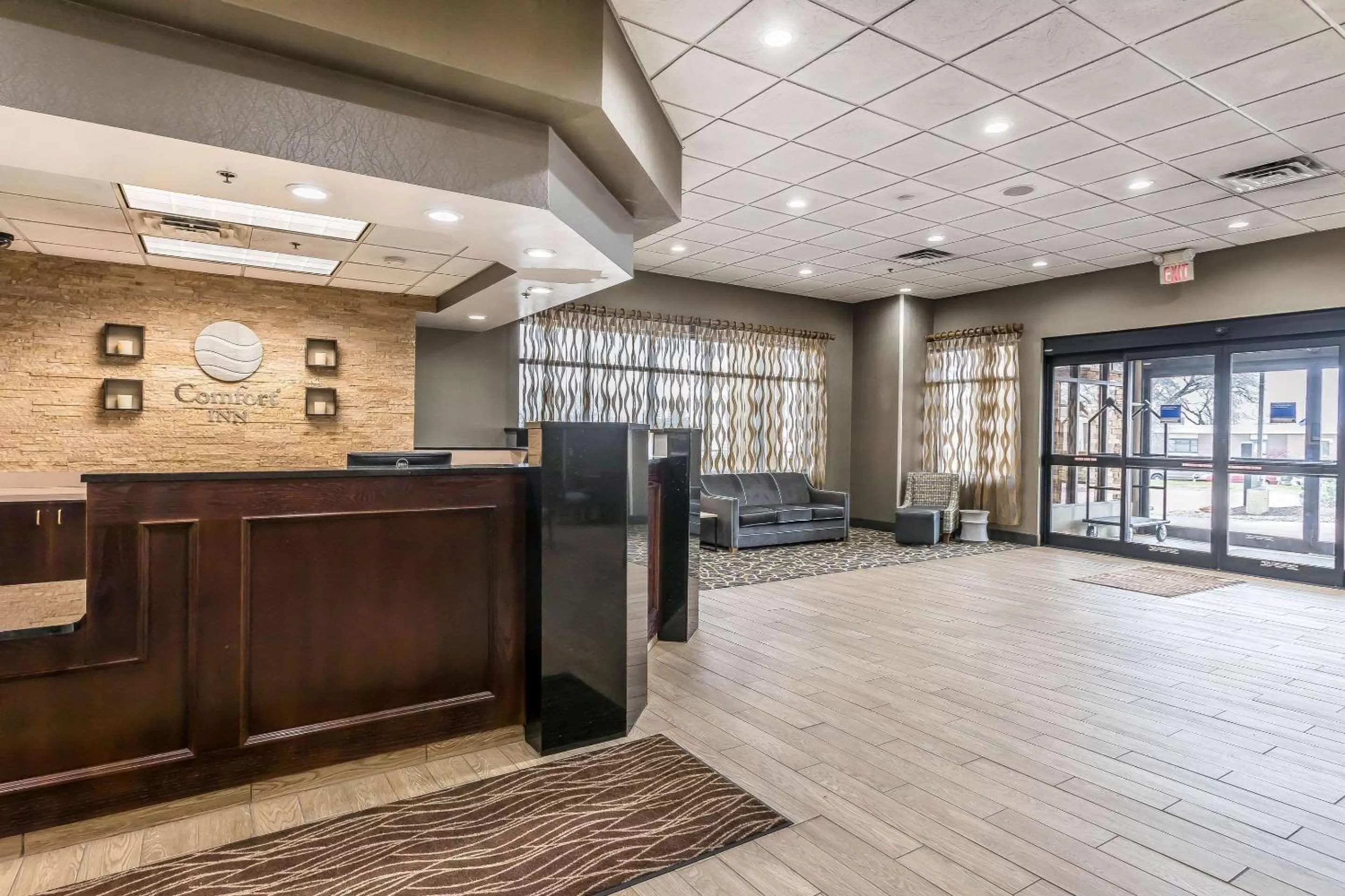 Lobby or reception in Comfort Inn SW Omaha I-80