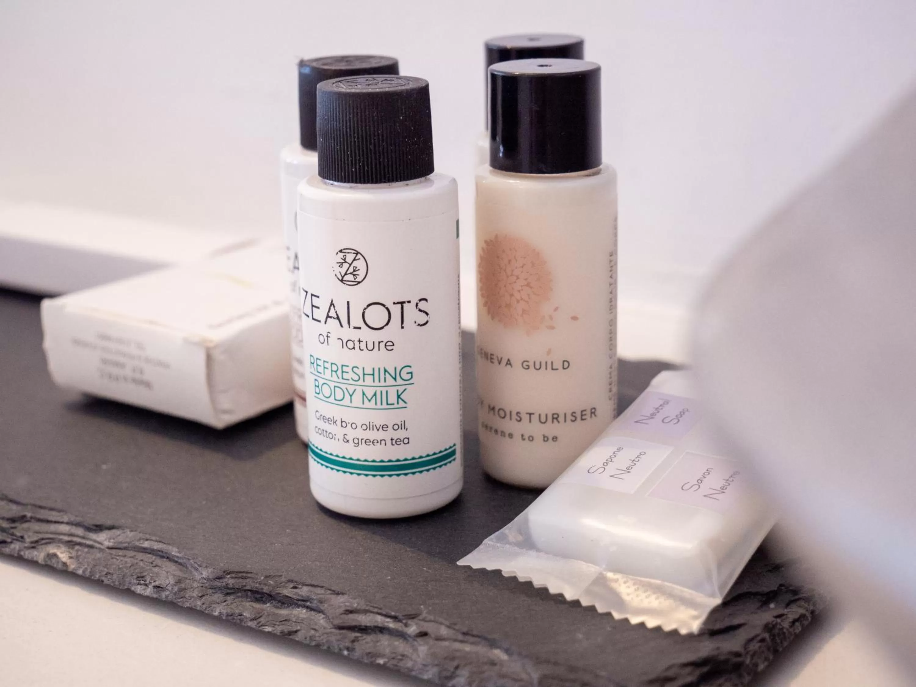 Caldera Cliff Illusion