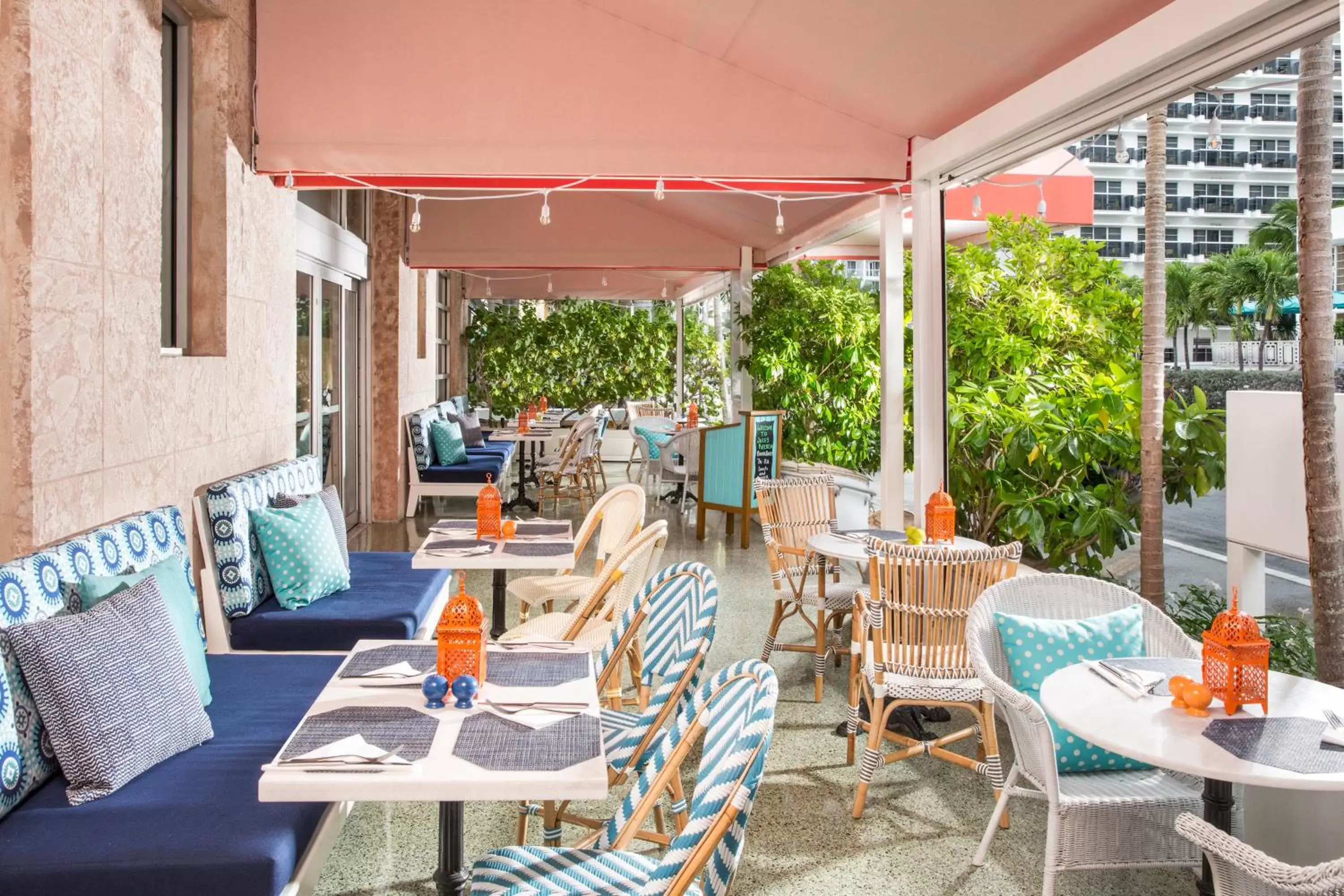 Restaurant/Places to Eat in Circa 39 Hotel Miami Beach