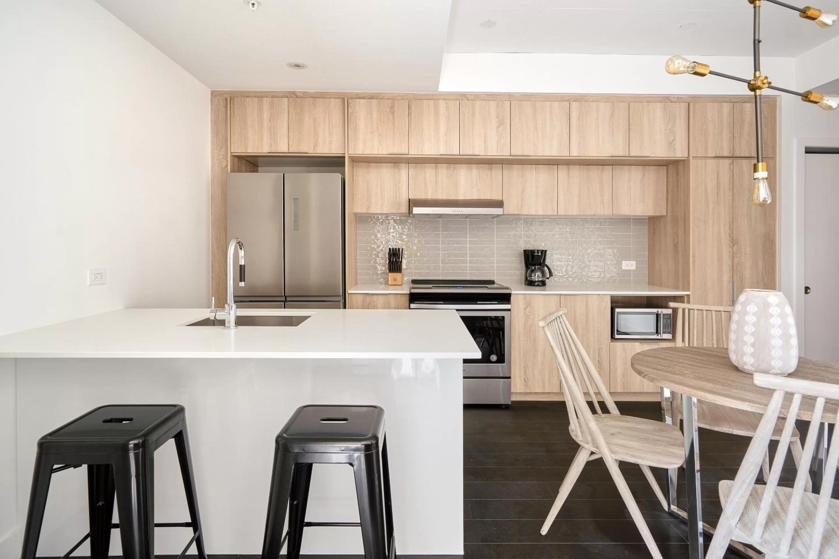Kitchen/Kitchenette in Sonder at The Richmond