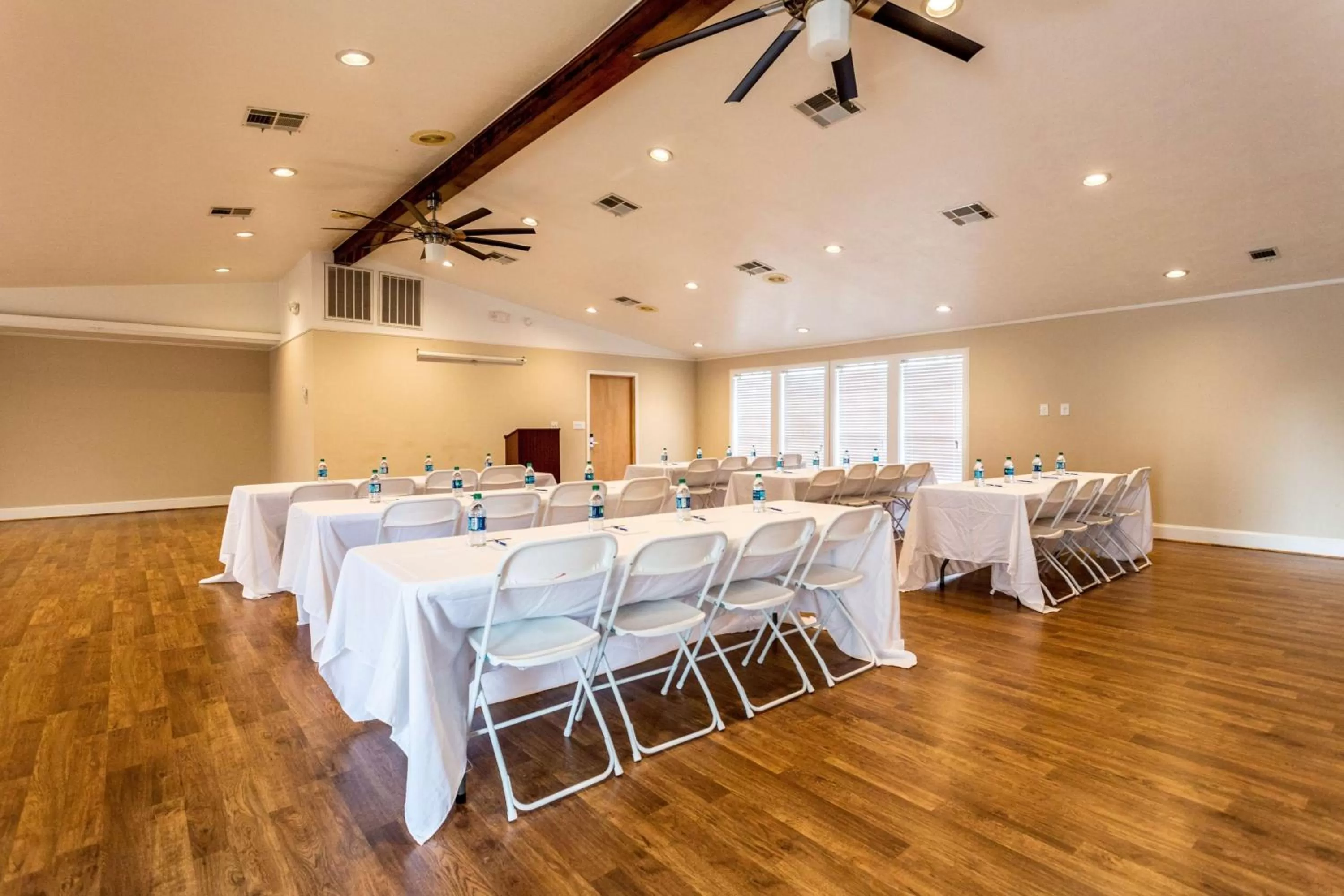 On site in Motel 6-Bryan, TX - College Station